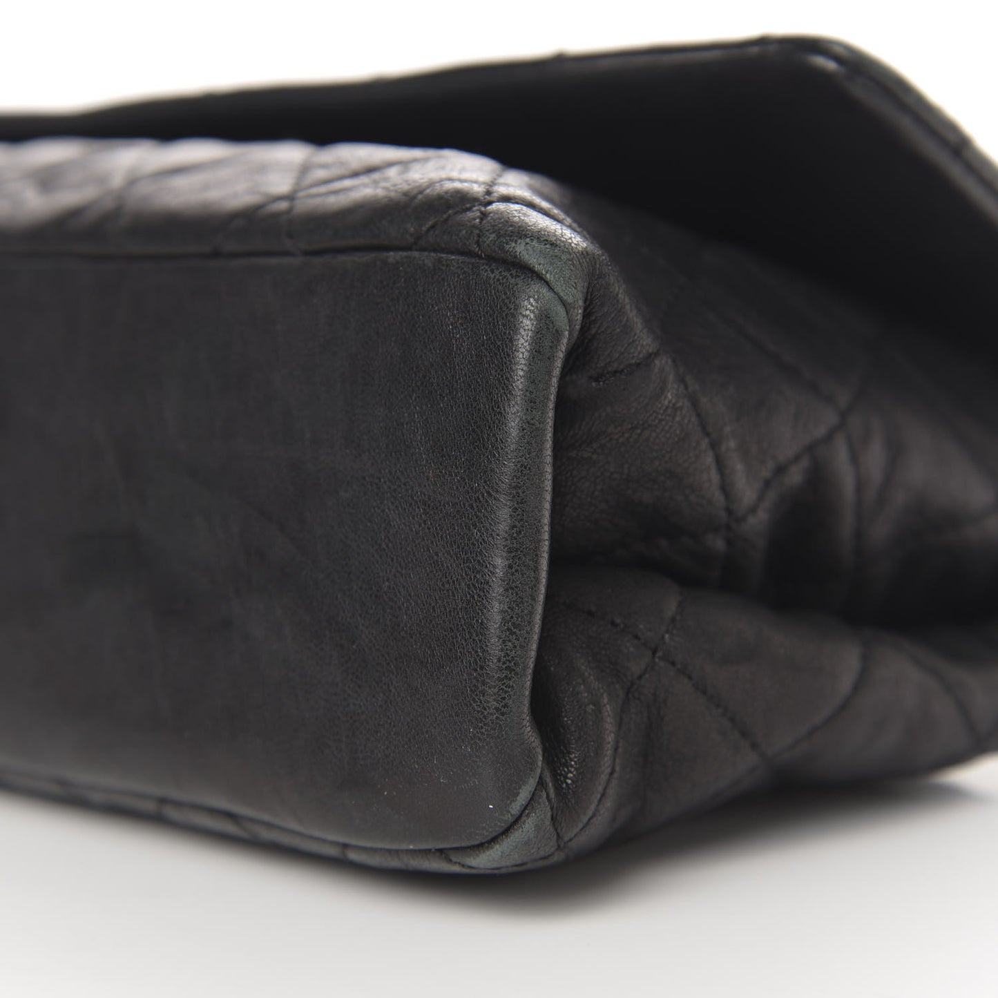 Crumpled Lambskin Quilted Medium Single Flap Black