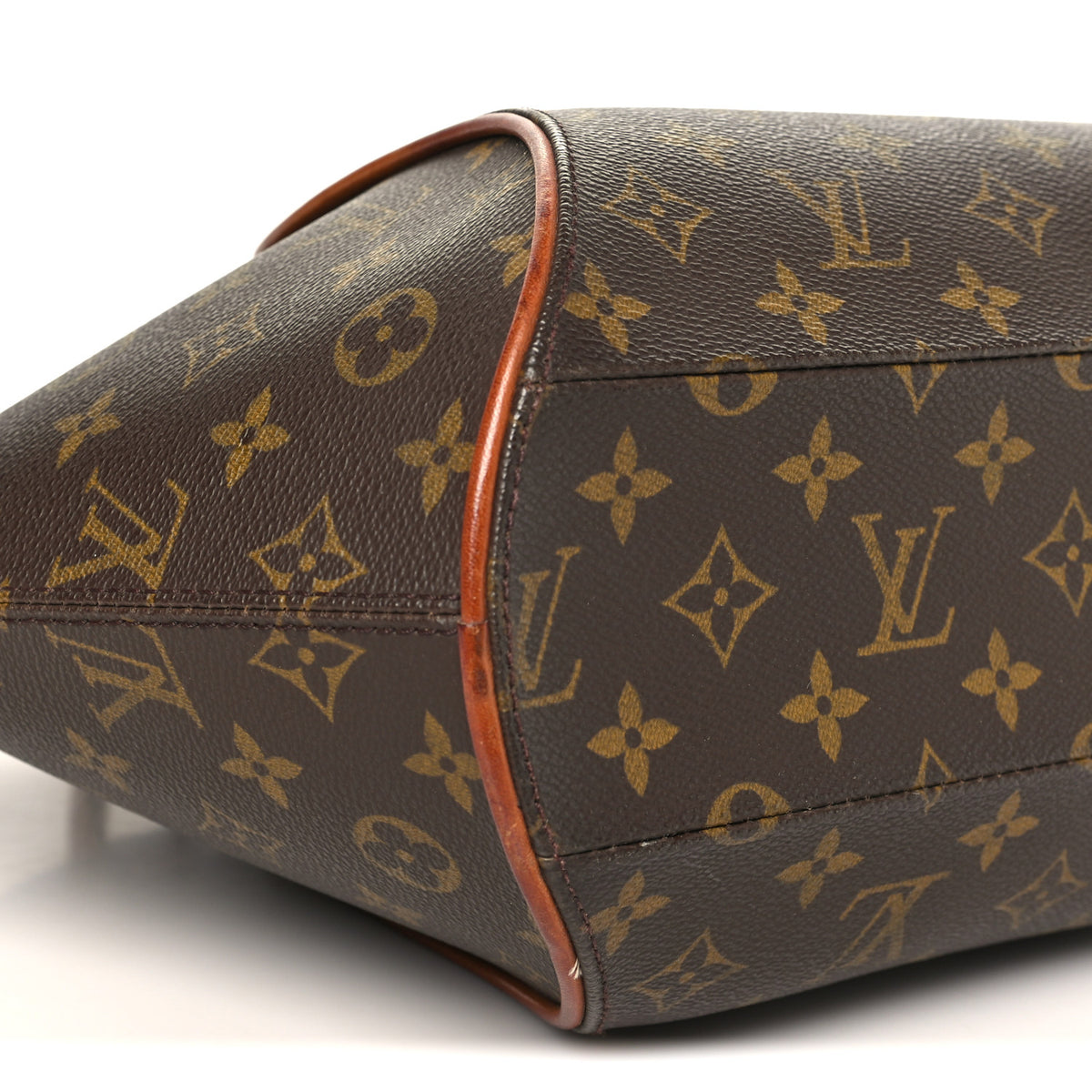 Monogram Ellipse MM