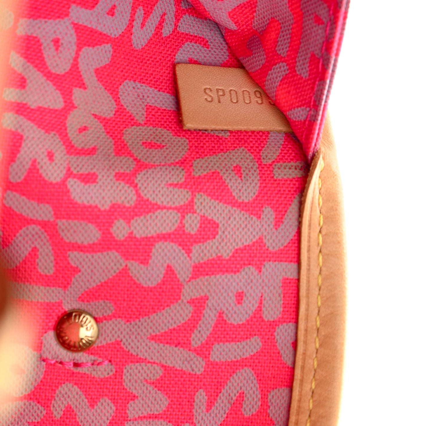 Monogram Graffiti Neverfull GM Fuchsia