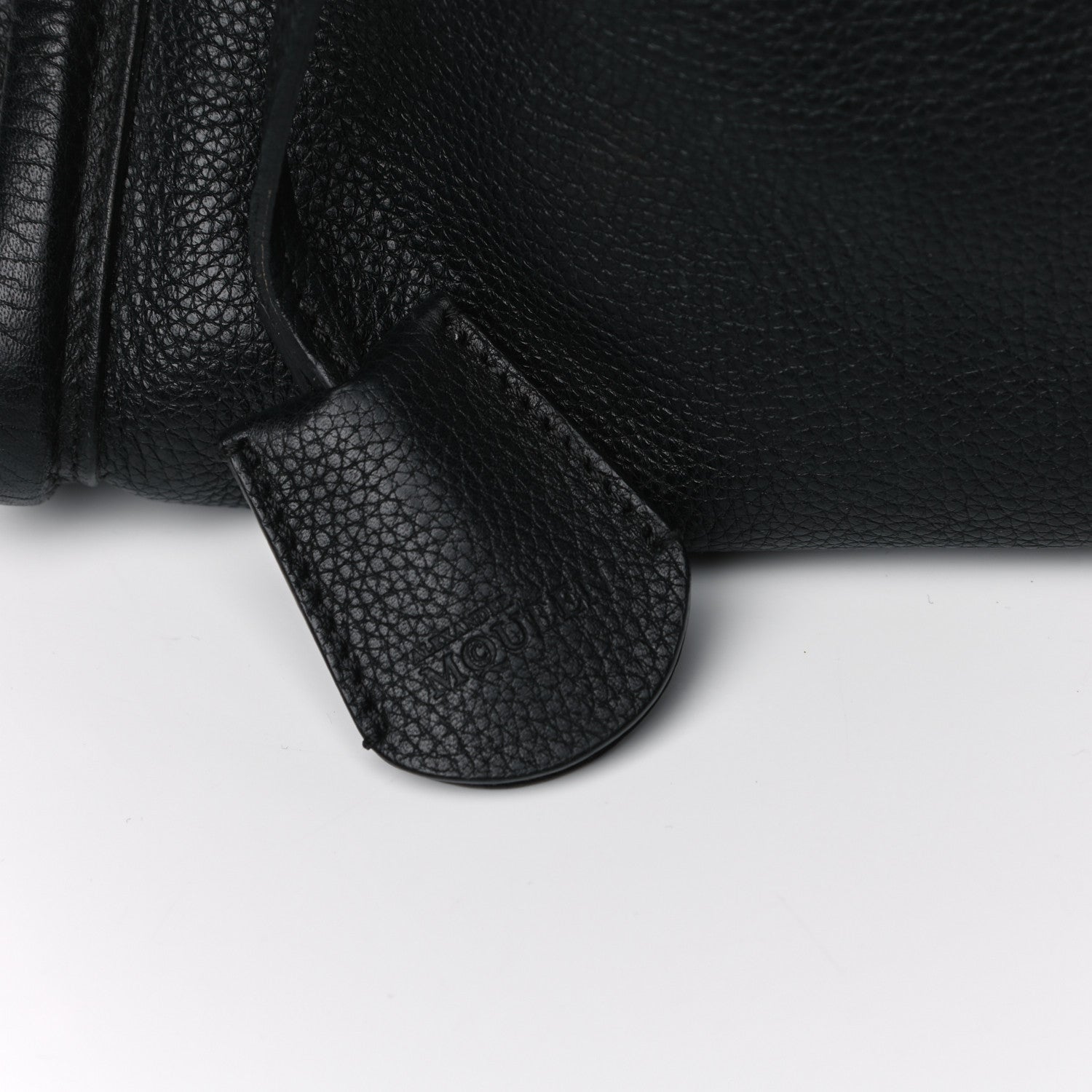 Alexander McQueen Pebbled Calfskin Large Skull Padlock Zip Around Tote Black 24 of 24
