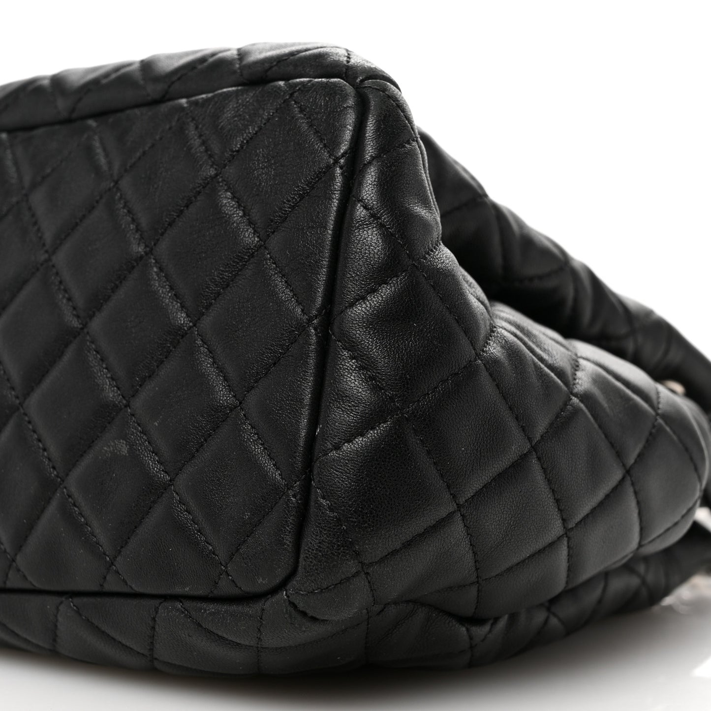 Lambskin Quilted CC Chain Bucket Bag Black Black