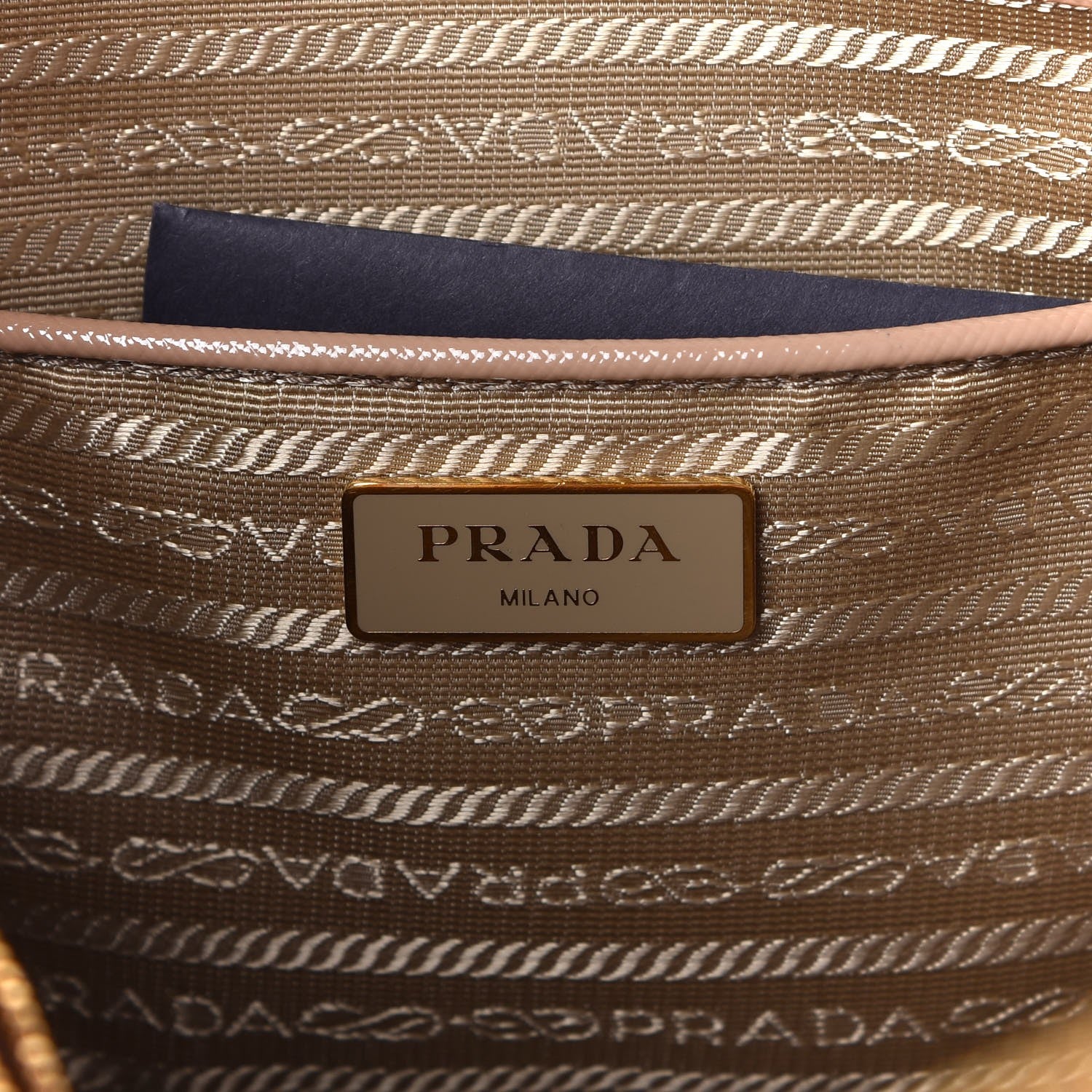 Prada Saffiano Vernice Large Promenade Tote Cammeo 6 of 7