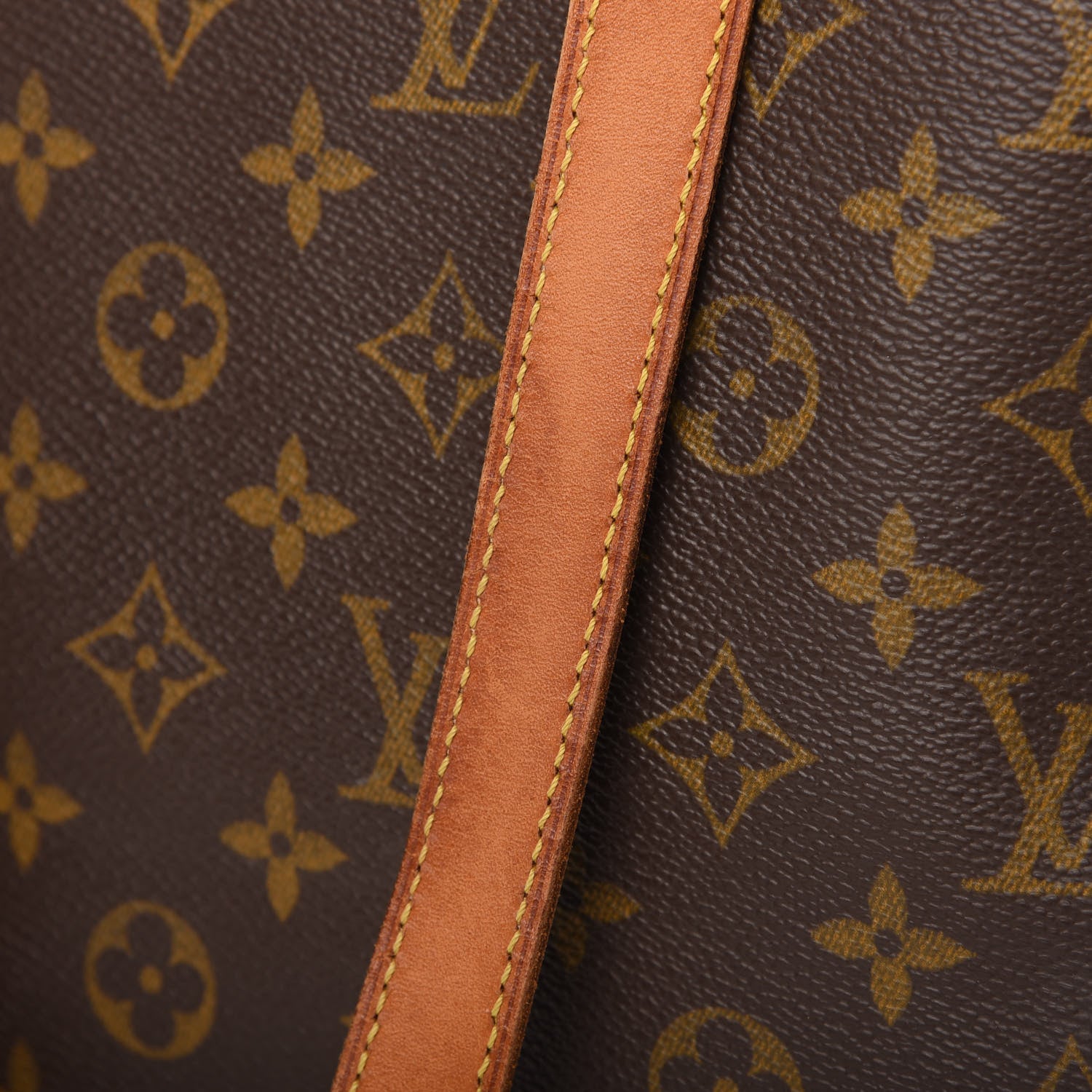 Louis Vuitton Monogram Cabas Mezzo 13 of 15