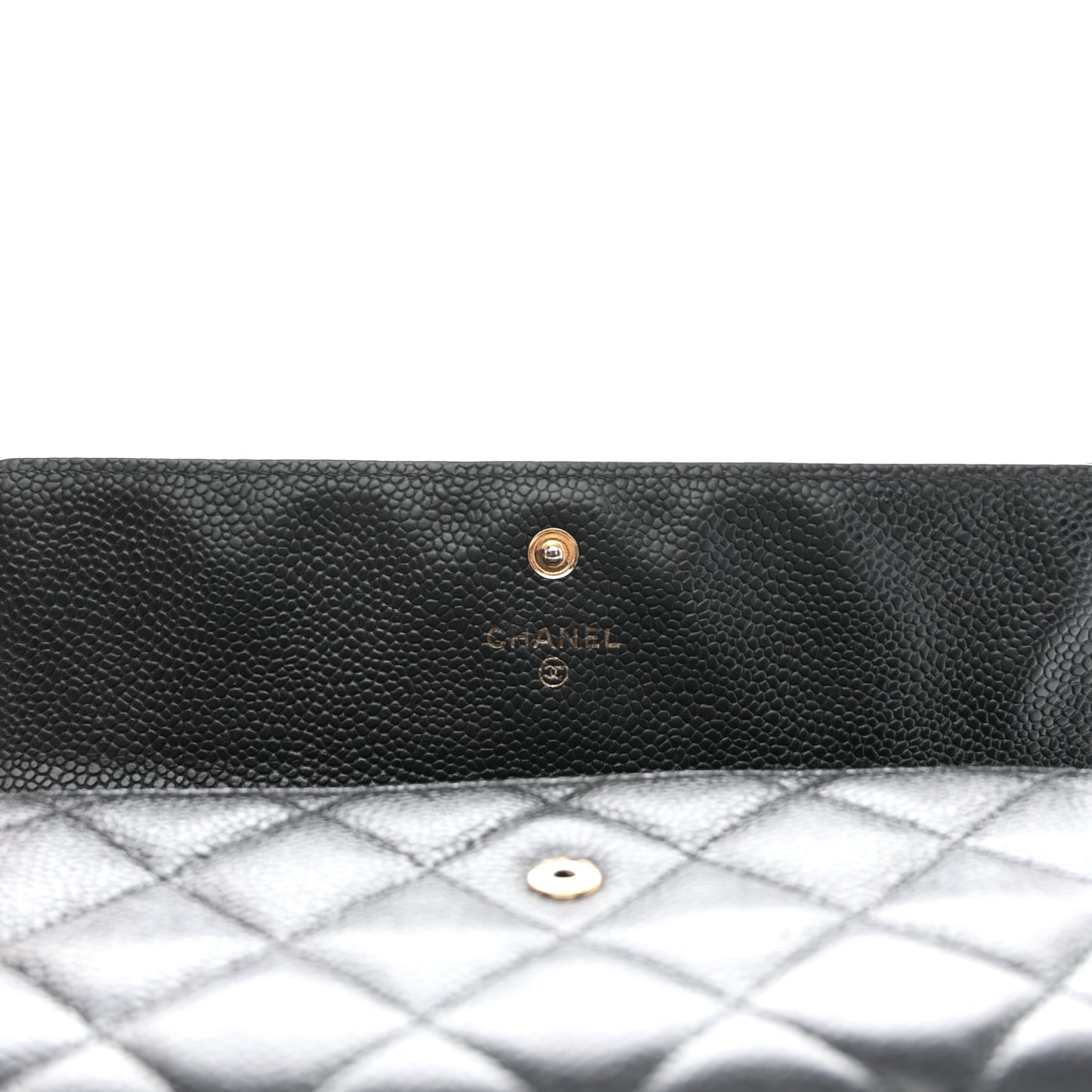 Caviar Quilted Large Gusset Flap Wallet Black