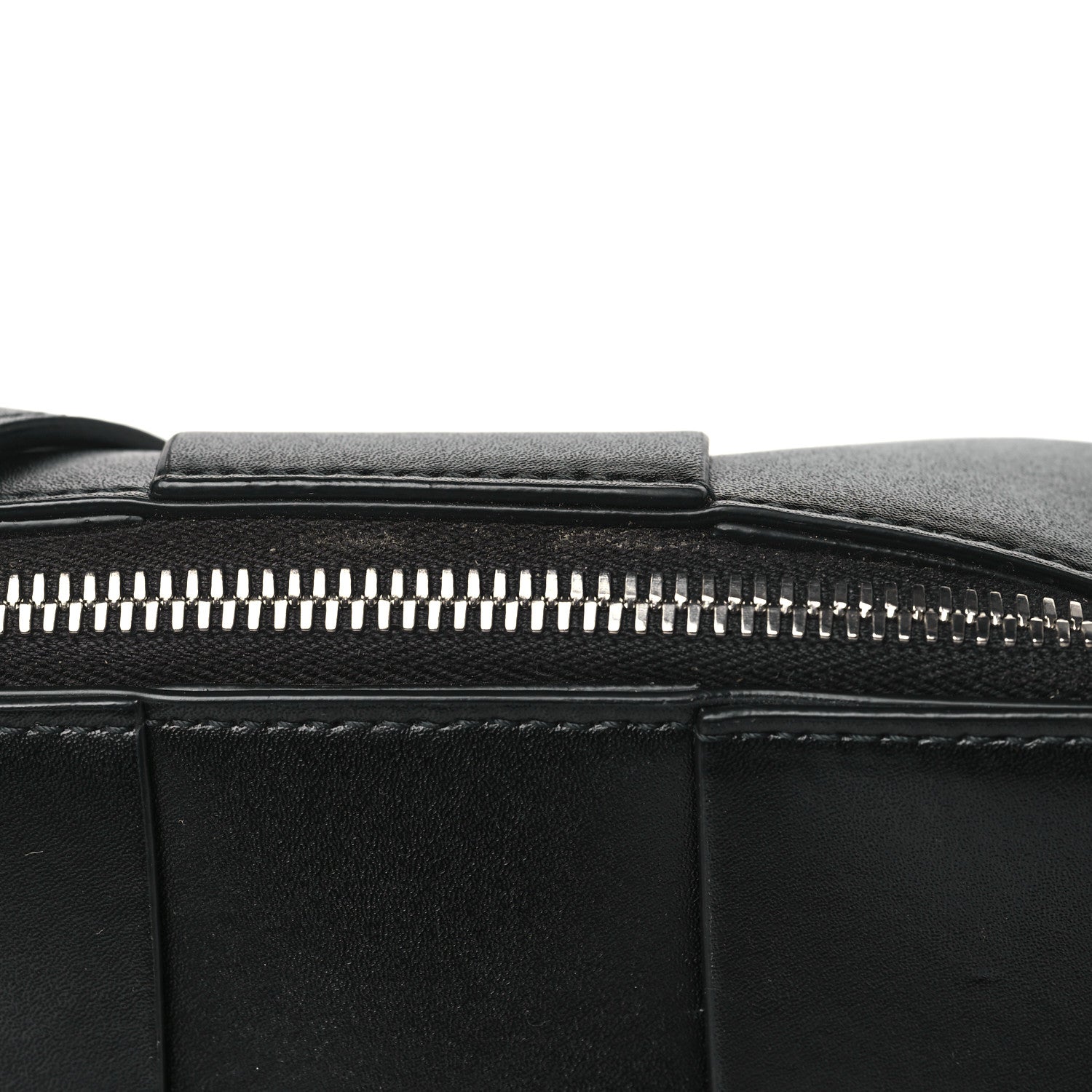 Bottega Veneta Calfskin Maxi Intrecciato Cassette Camera Bag Black 10 of 10