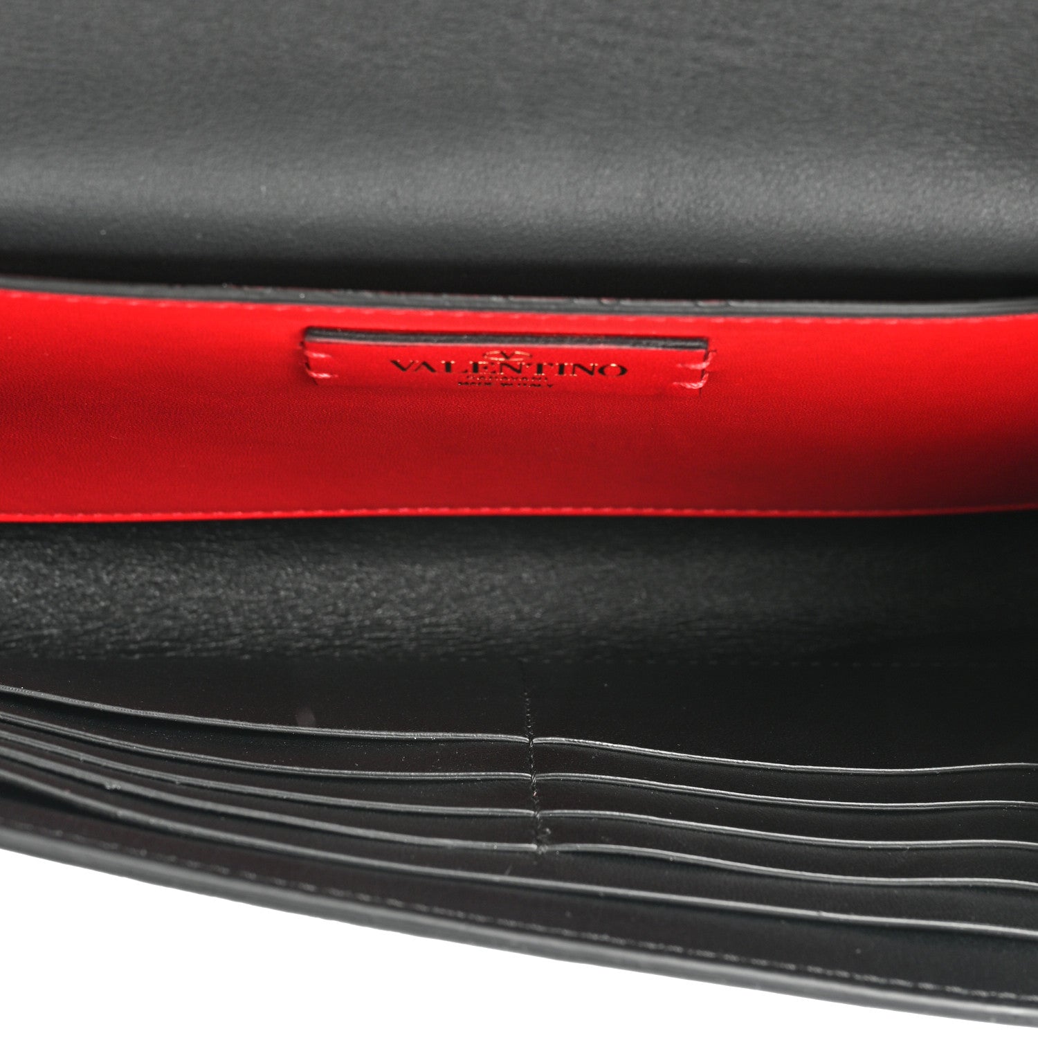 Valentino Garavani Calfskin VCase Chain Wallet Black 5 of 11