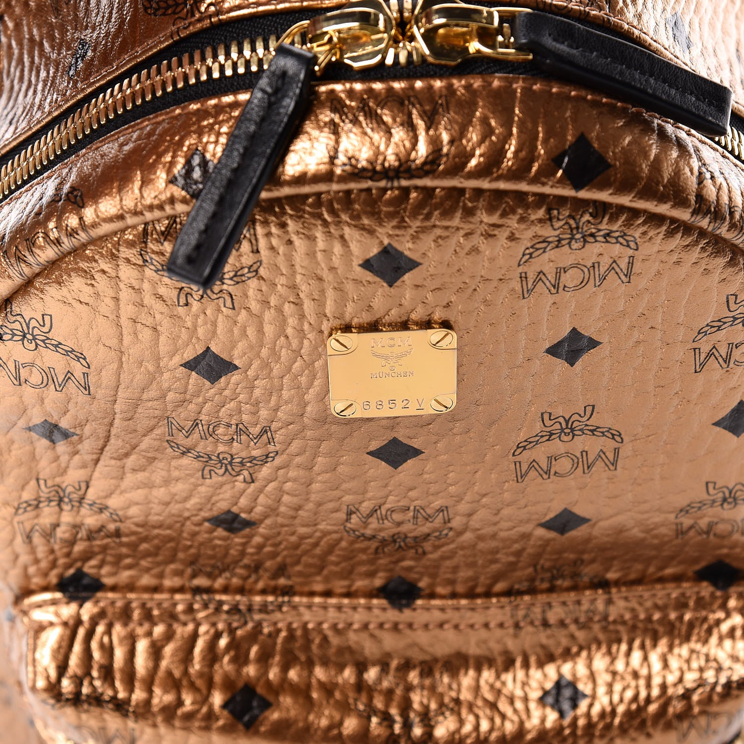 MCM Metallic Visetos Small Stark Backpack Gold 8 of 11