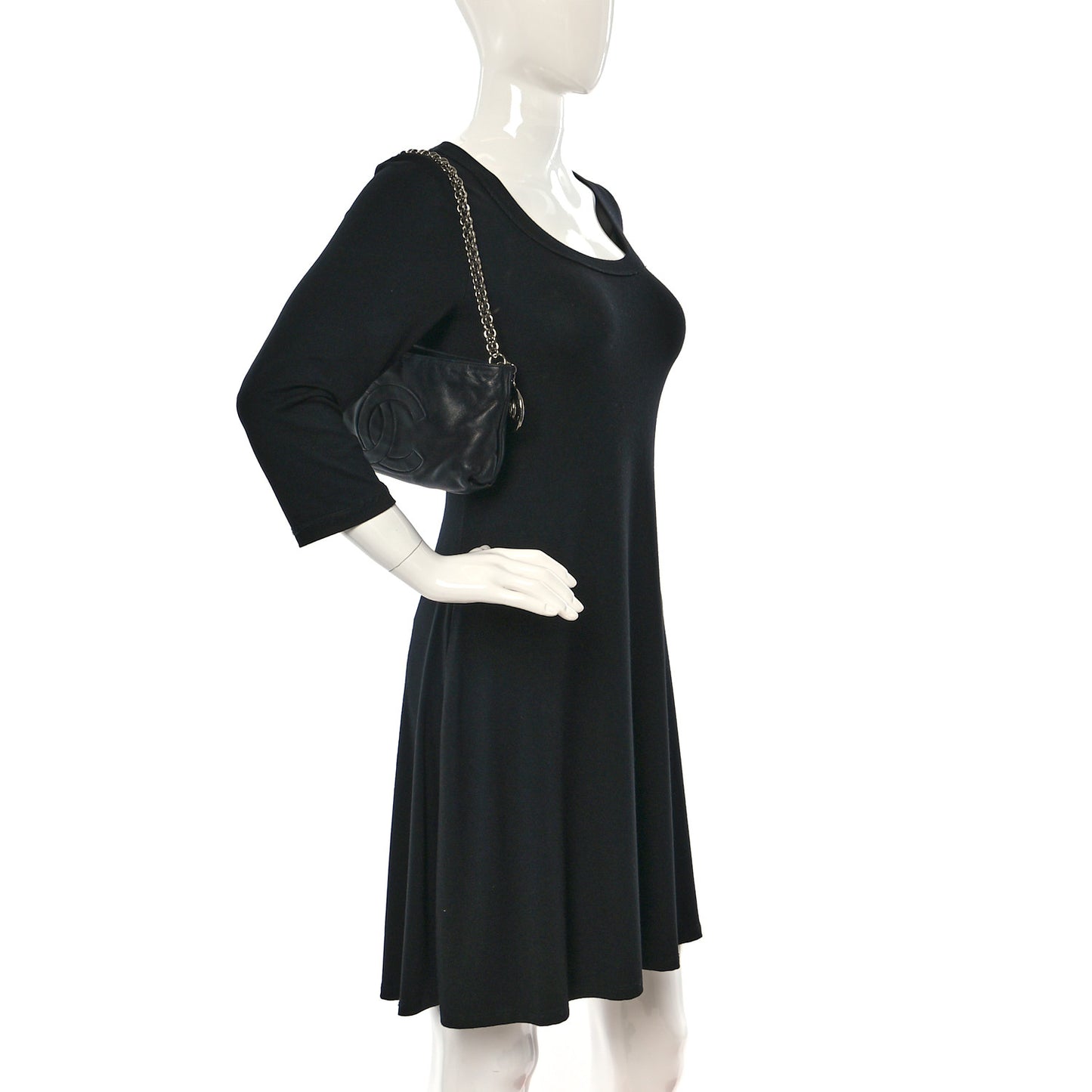 Lambskin Soft Chain Pochette Black