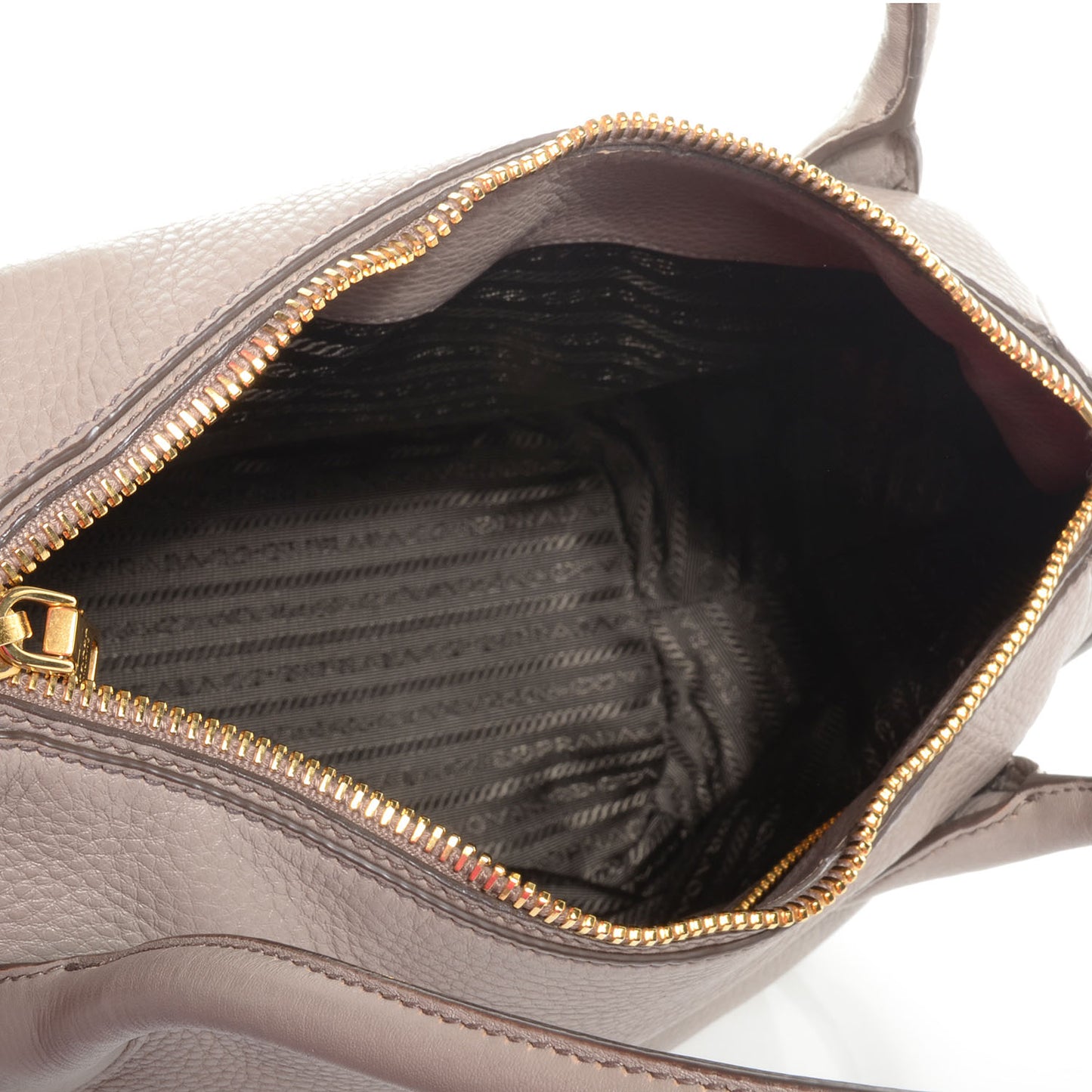 Vitello Daino Shoulder Bag Argilla