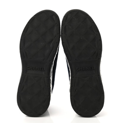 Chanel Suede Calfskin Velvet Grosgrain CC Sneakers 37.5 Navy Blue Black 5 of 9