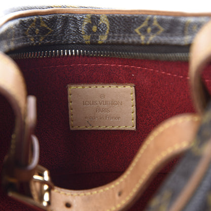 Louis Vuitton Monogram Croissant PM 6 of 9