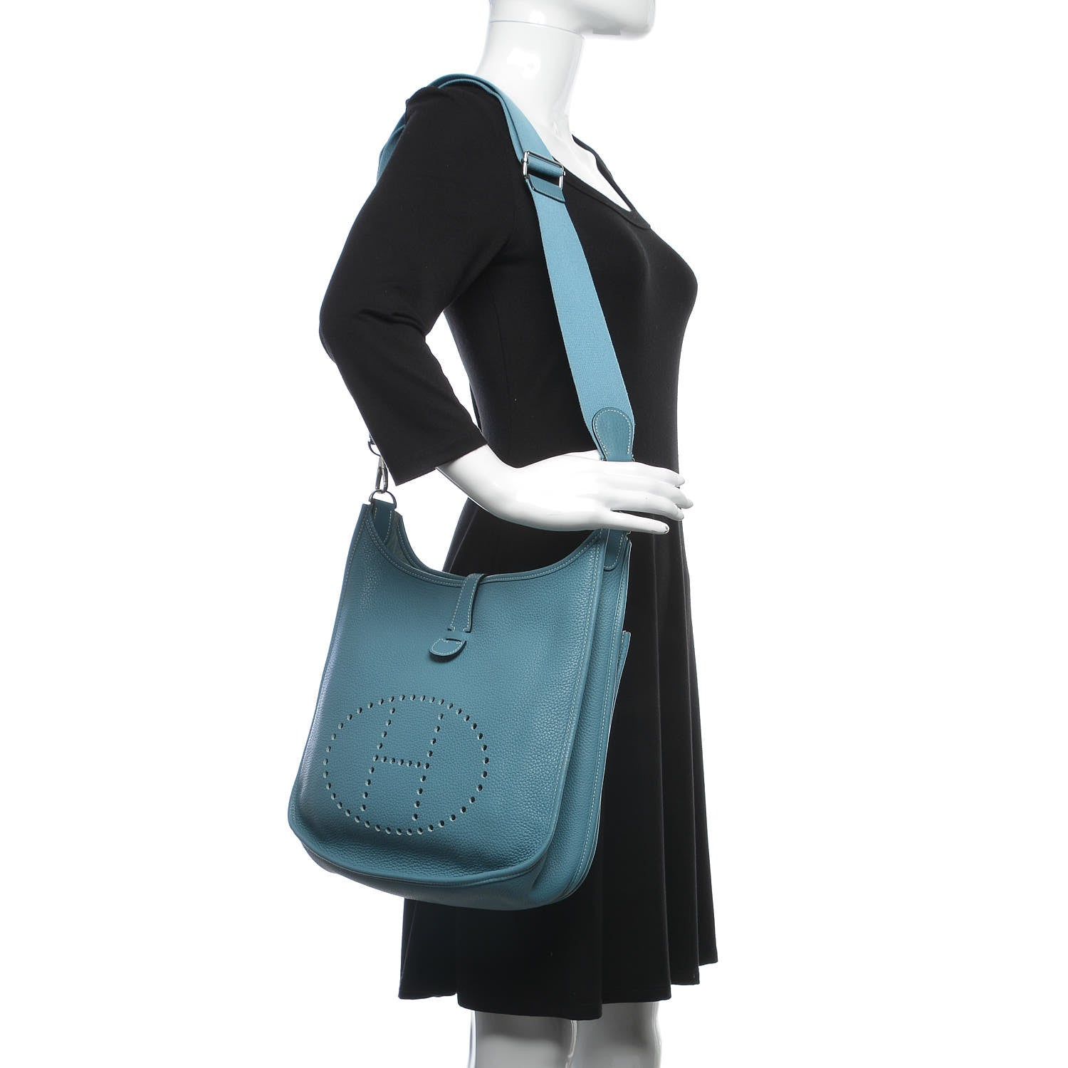 Hermes Taurillon Clemence Evelyne III GM Blue Jean 2 of 9