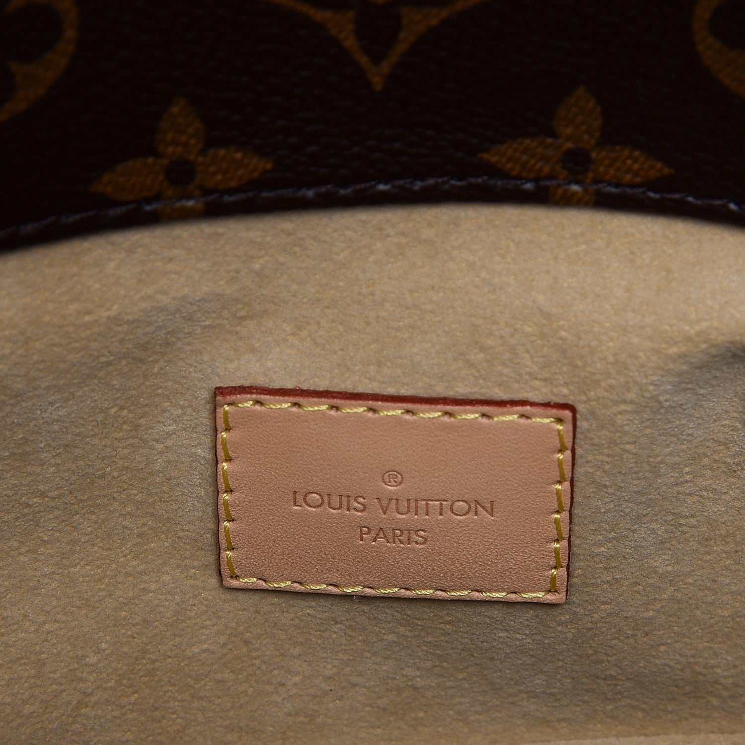 Louis Vuitton Monogram Artsy MM 6 of 8