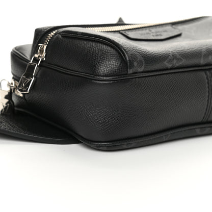 Louis Vuitton Taiga Monogram Outdoor Bumbag Black 9 of 10
