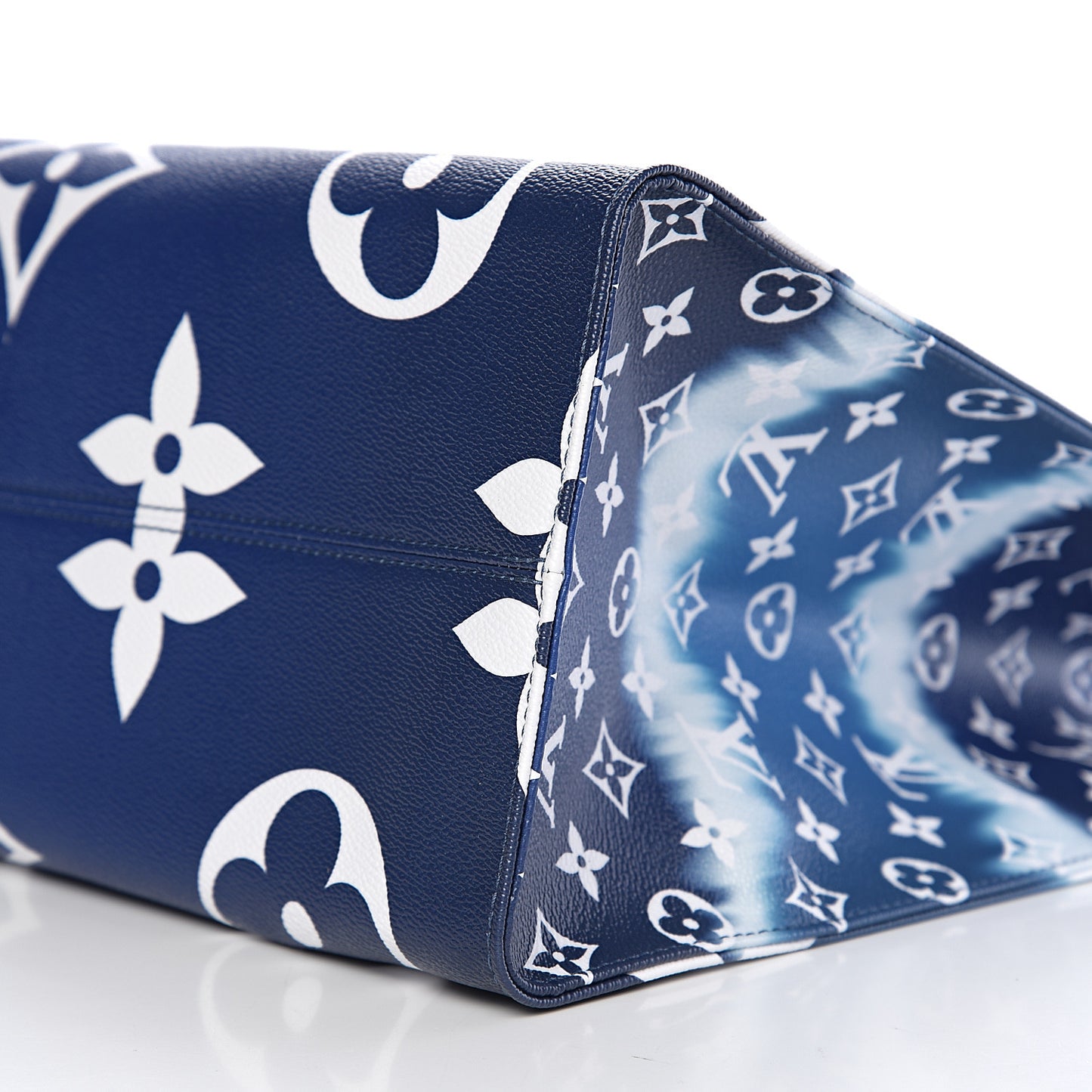 Monogram Escale Onthego GM Blue