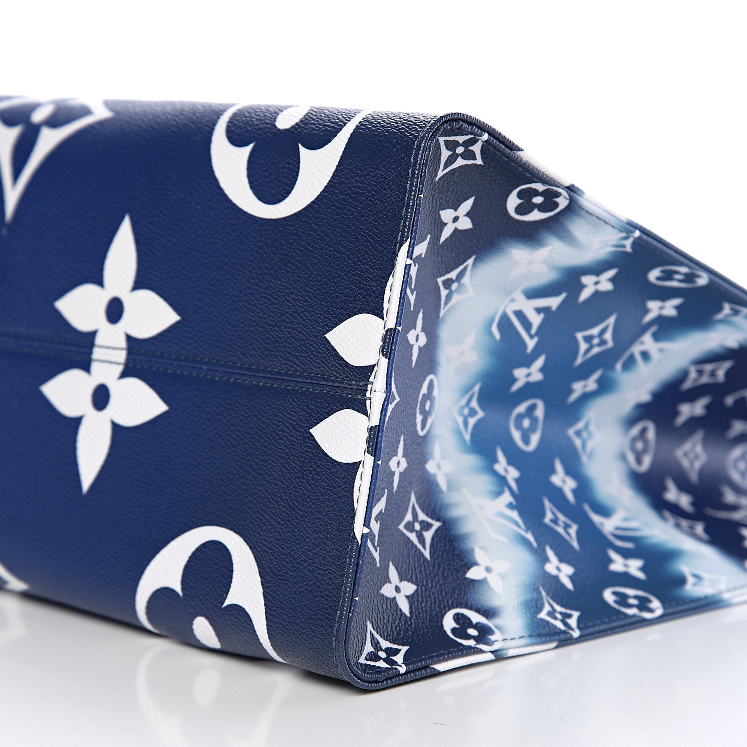 Louis Vuitton Monogram Escale Onthego GM Blue 9 of 9
