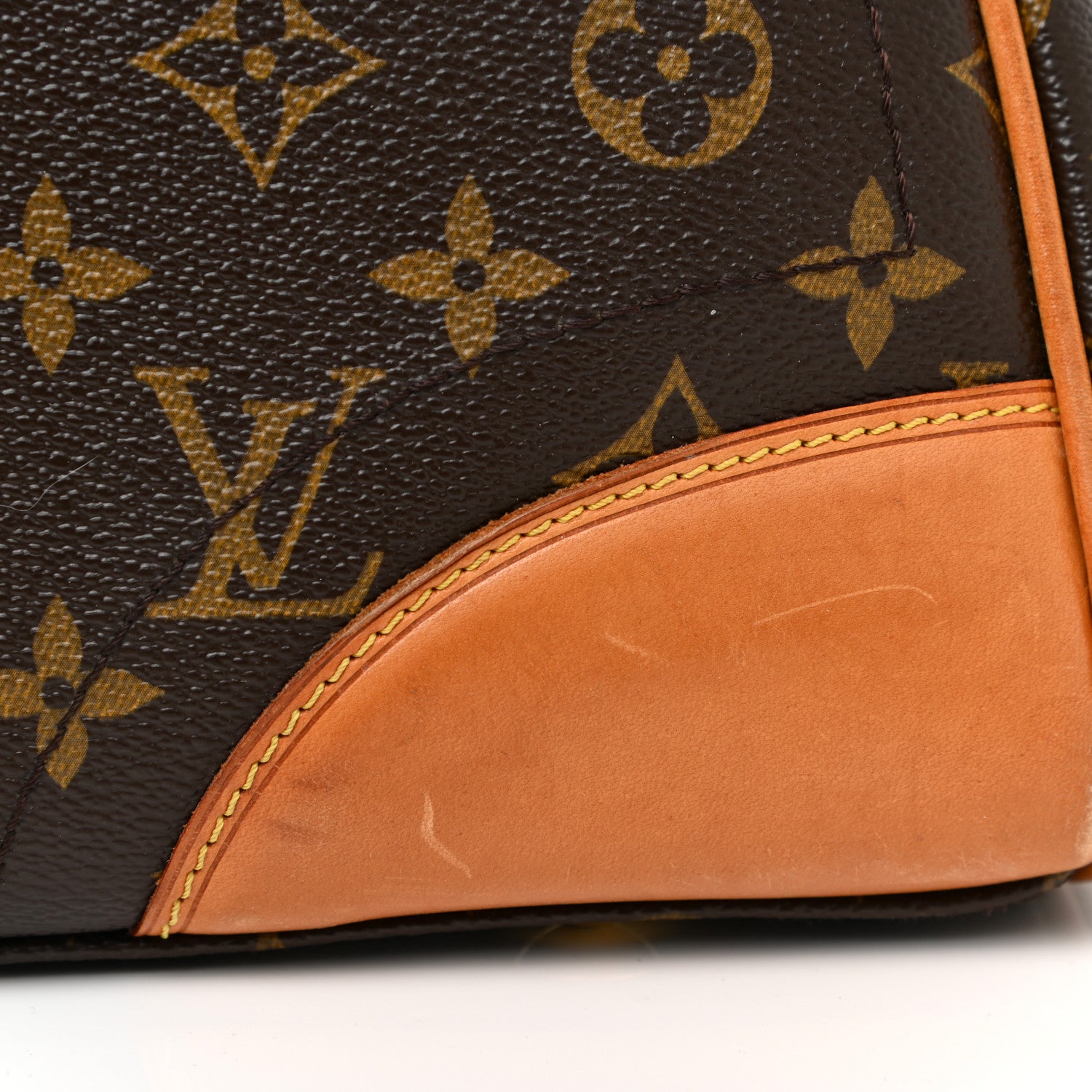 Louis Vuitton Monogram Beverly MM 12 of 25