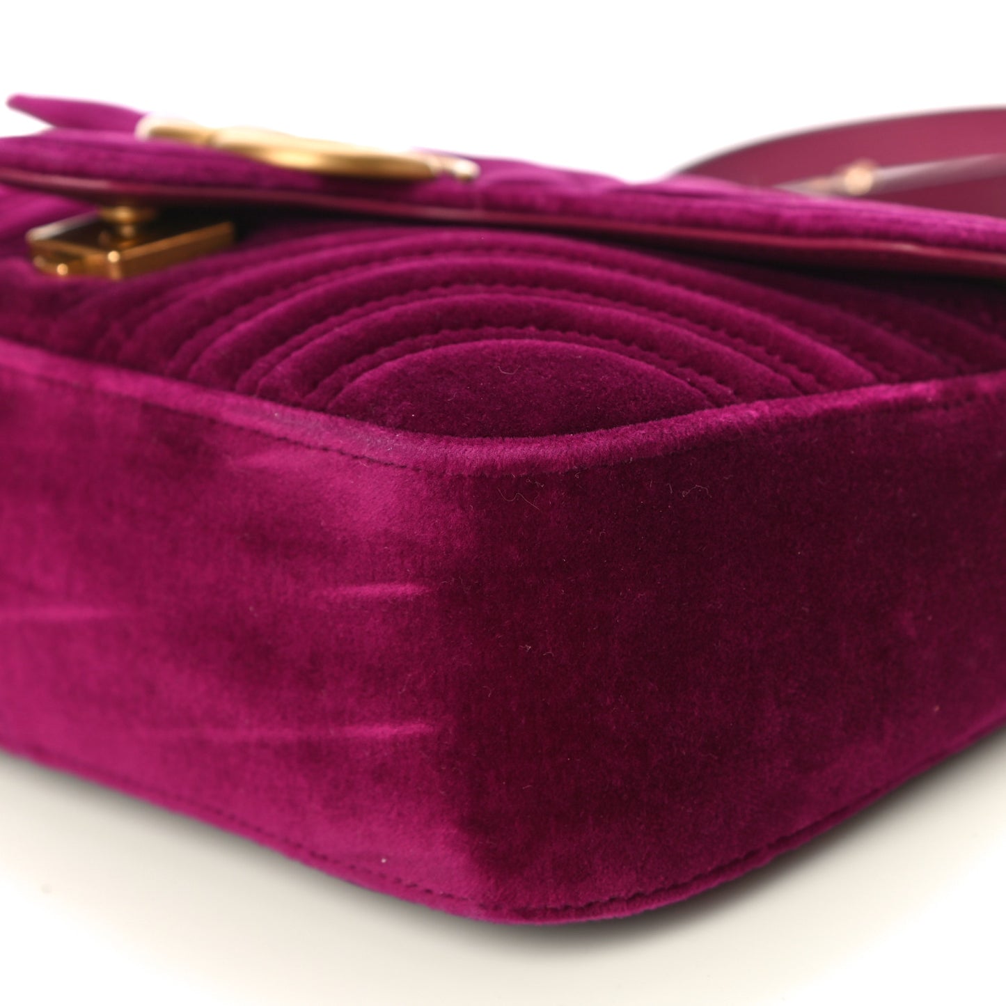 Velvet Matelasse Small GG Marmont Shoulder Bag Fuchsia Violet Cyclamen