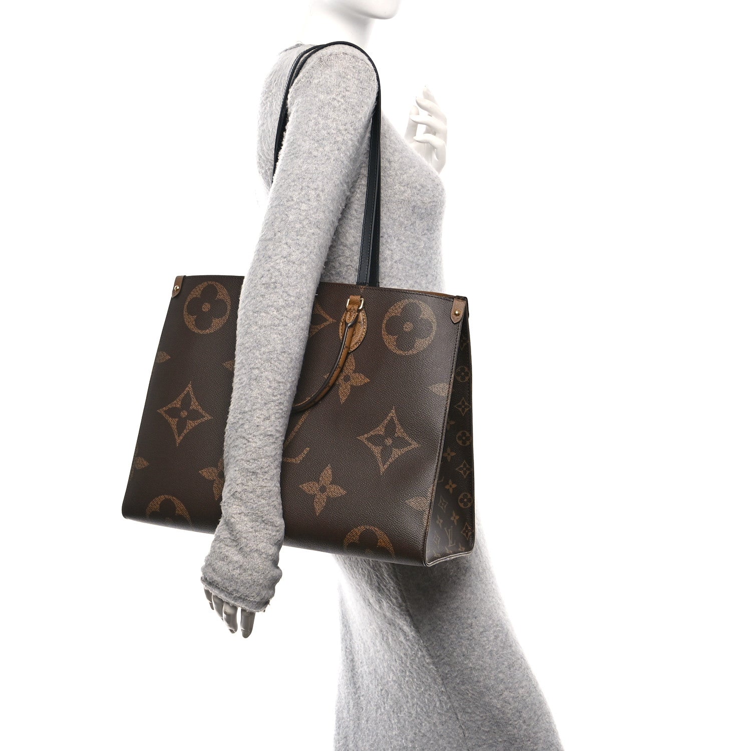 Louis Vuitton Reverse Monogram Giant Onthego GM 2 of 9