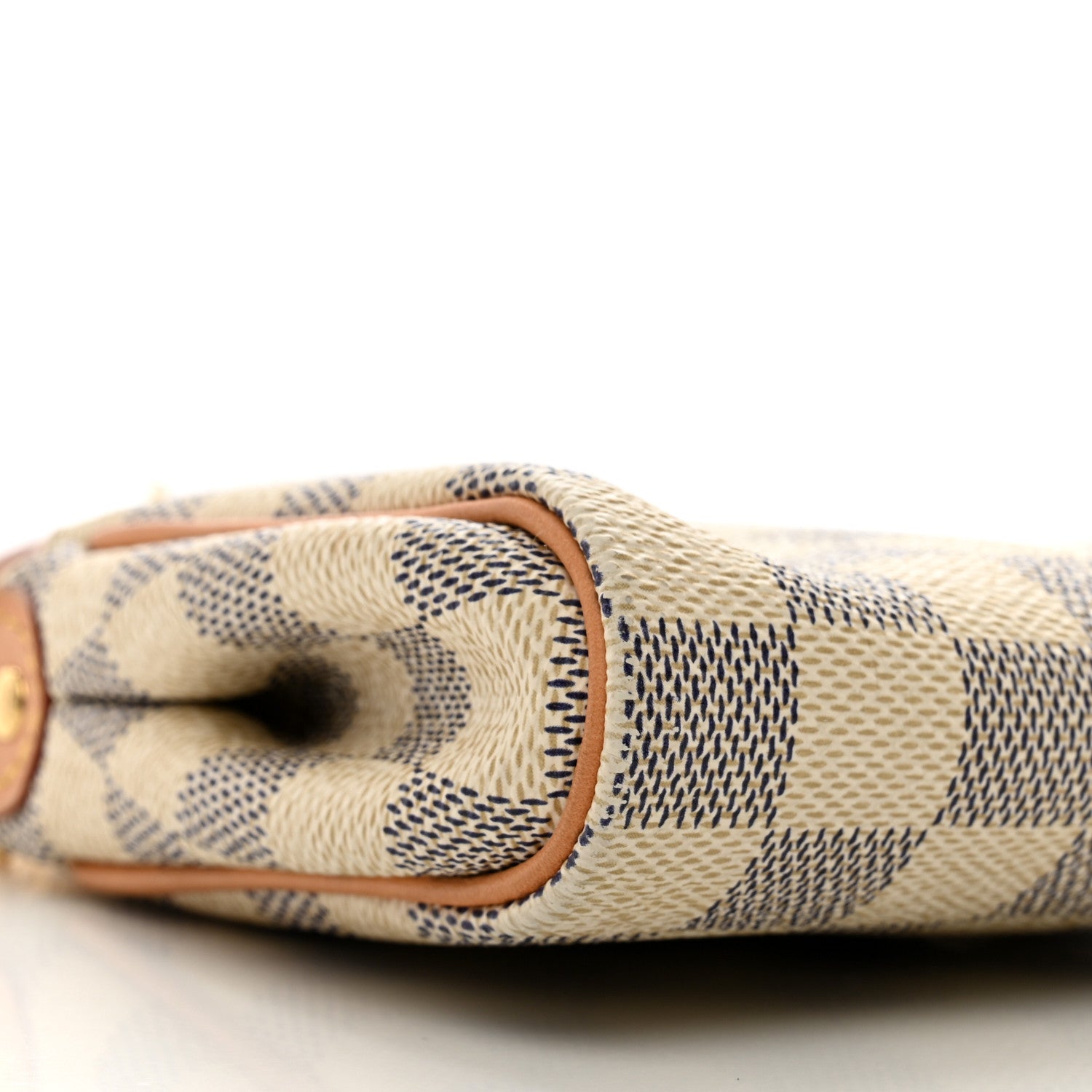 Louis Vuitton Damier Azur Eva Clutch 7 of 13