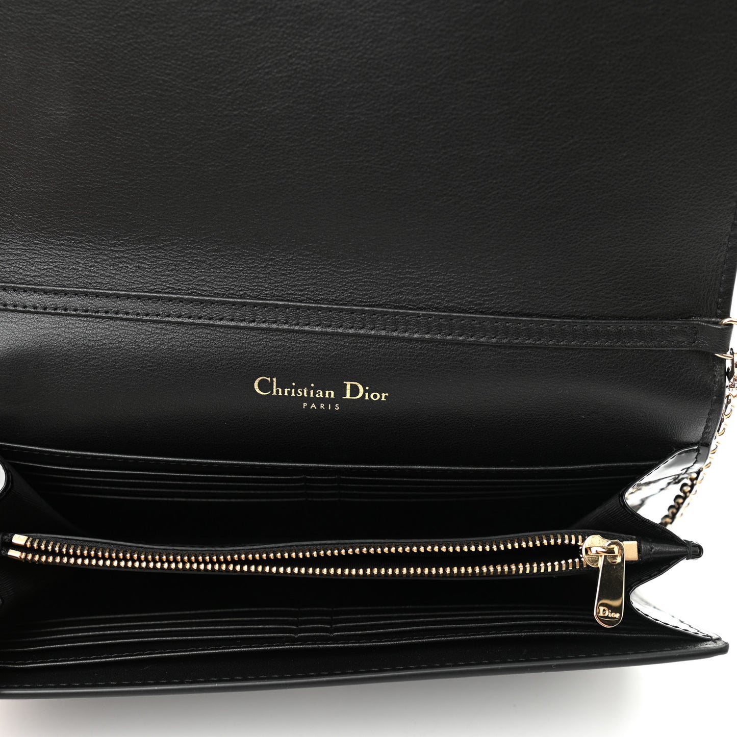 Patent 30 Montaigne Pouch Black
