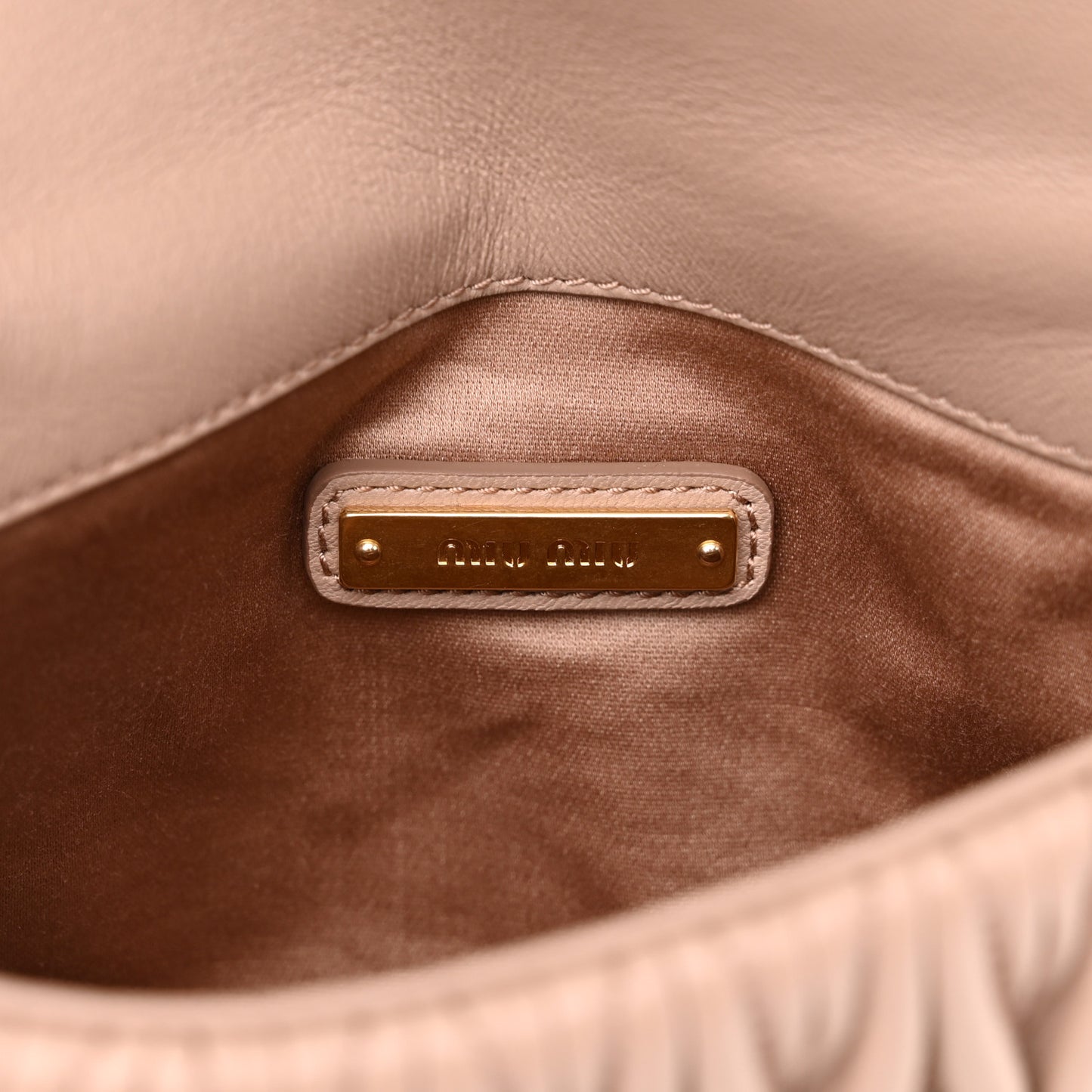 Nappa Matelasse Flap Cammeo