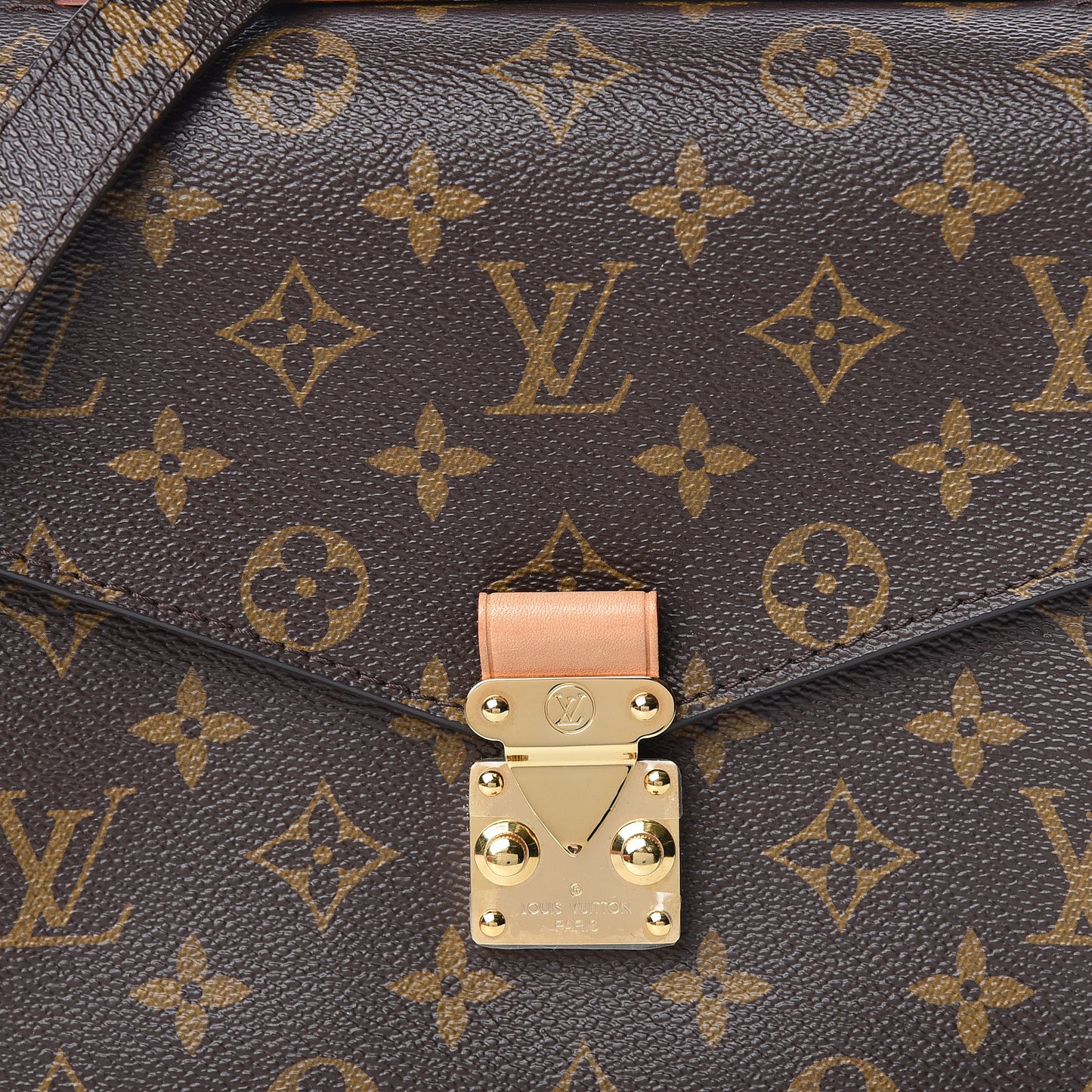 Monogram Pochette Metis