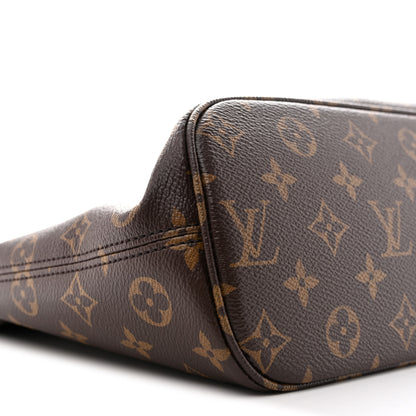 Louis Vuitton Monogram Lineup MM 7 of 9