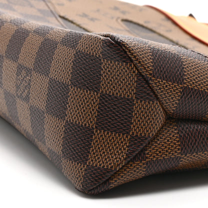 Louis Vuitton Reverse Monogram Drip Pochette Voyage Souple 8 of 8