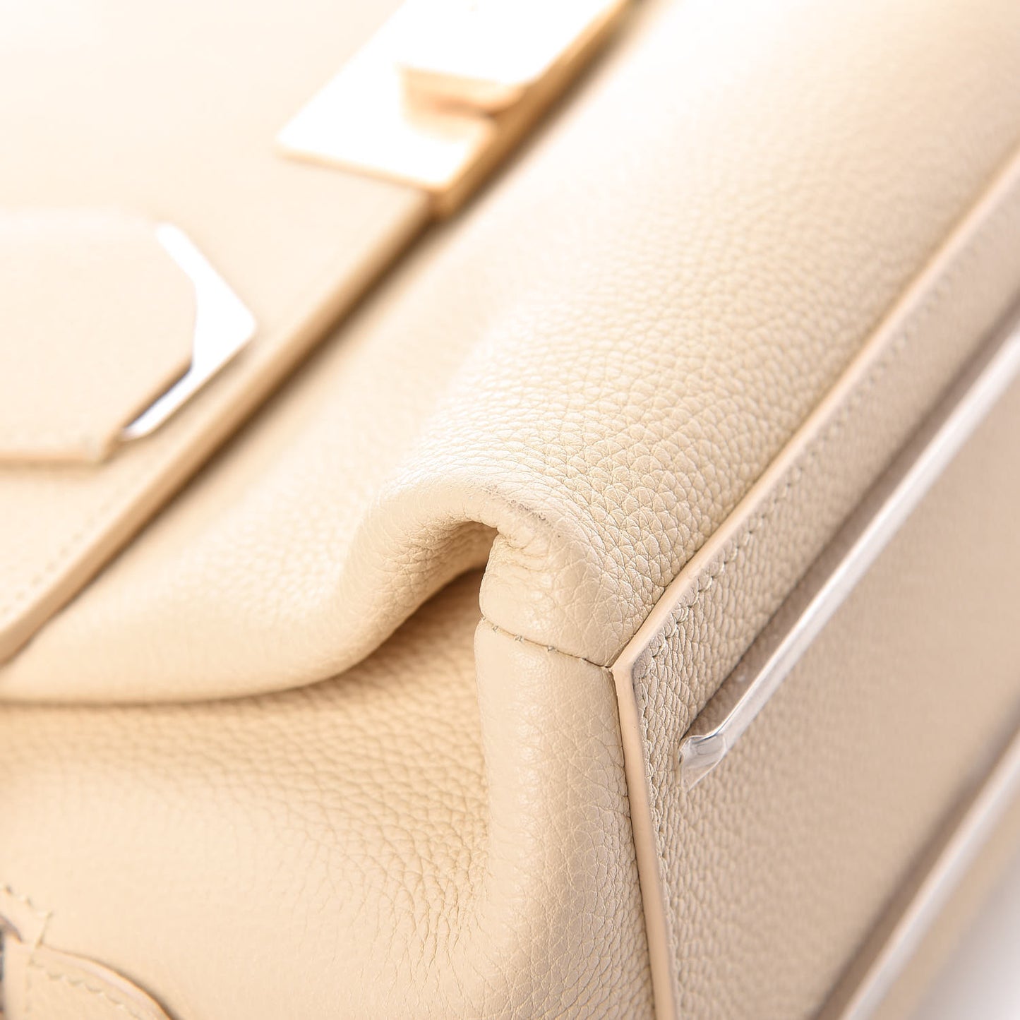 Grained Calfskin Le Dix Small Soft Cartable Blanc Creme