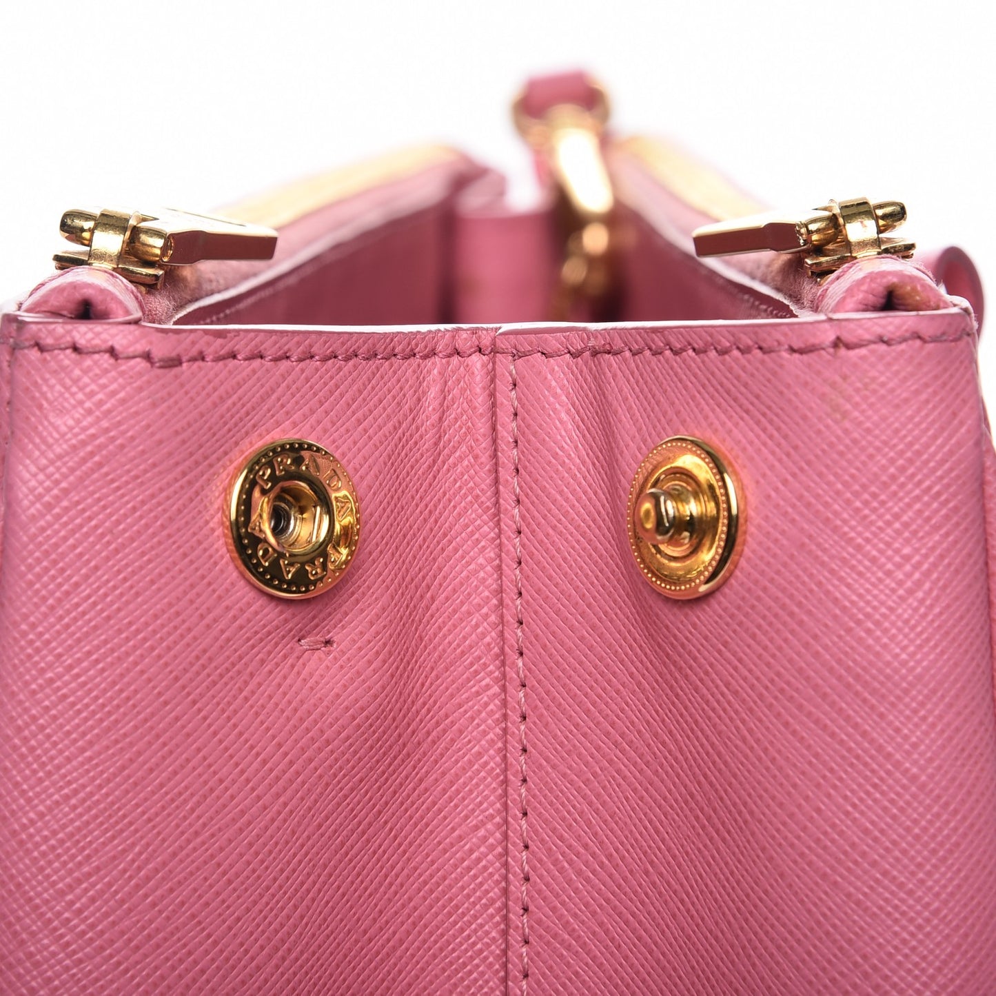 Saffiano Medium Galleria Double Zip Tote Geranio