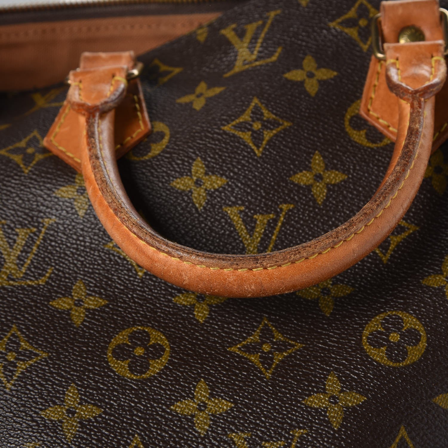 Louis Vuitton Monogram Alma PM 9 of 16