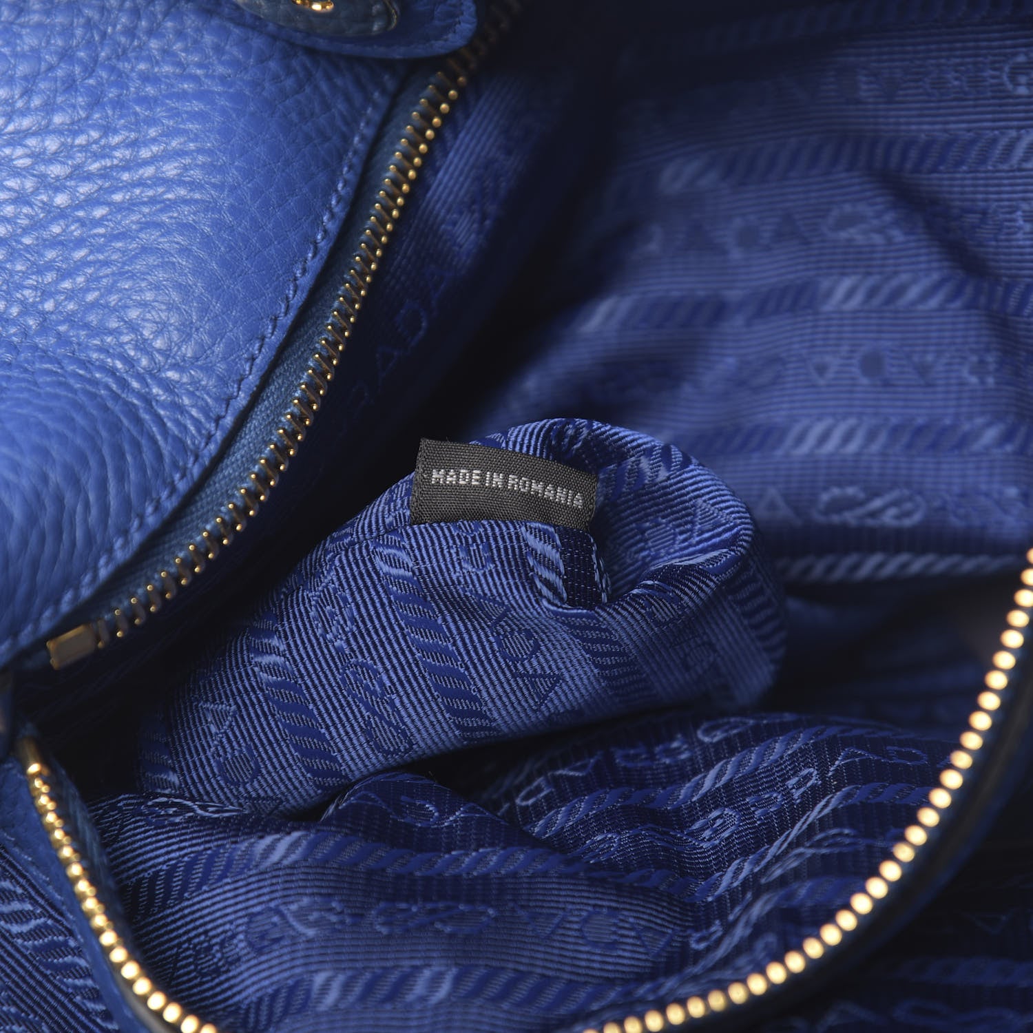 Prada Vitello Phenix Tote Azzurro 8 of 11