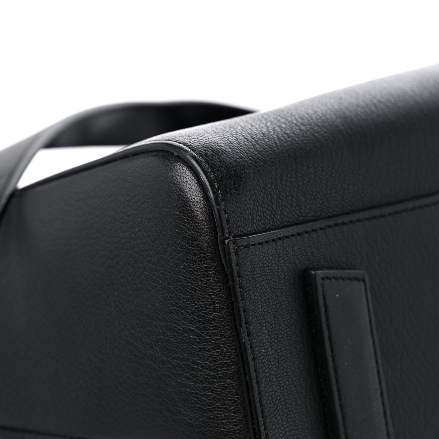Sugar Goatskin Medium Antigona Black