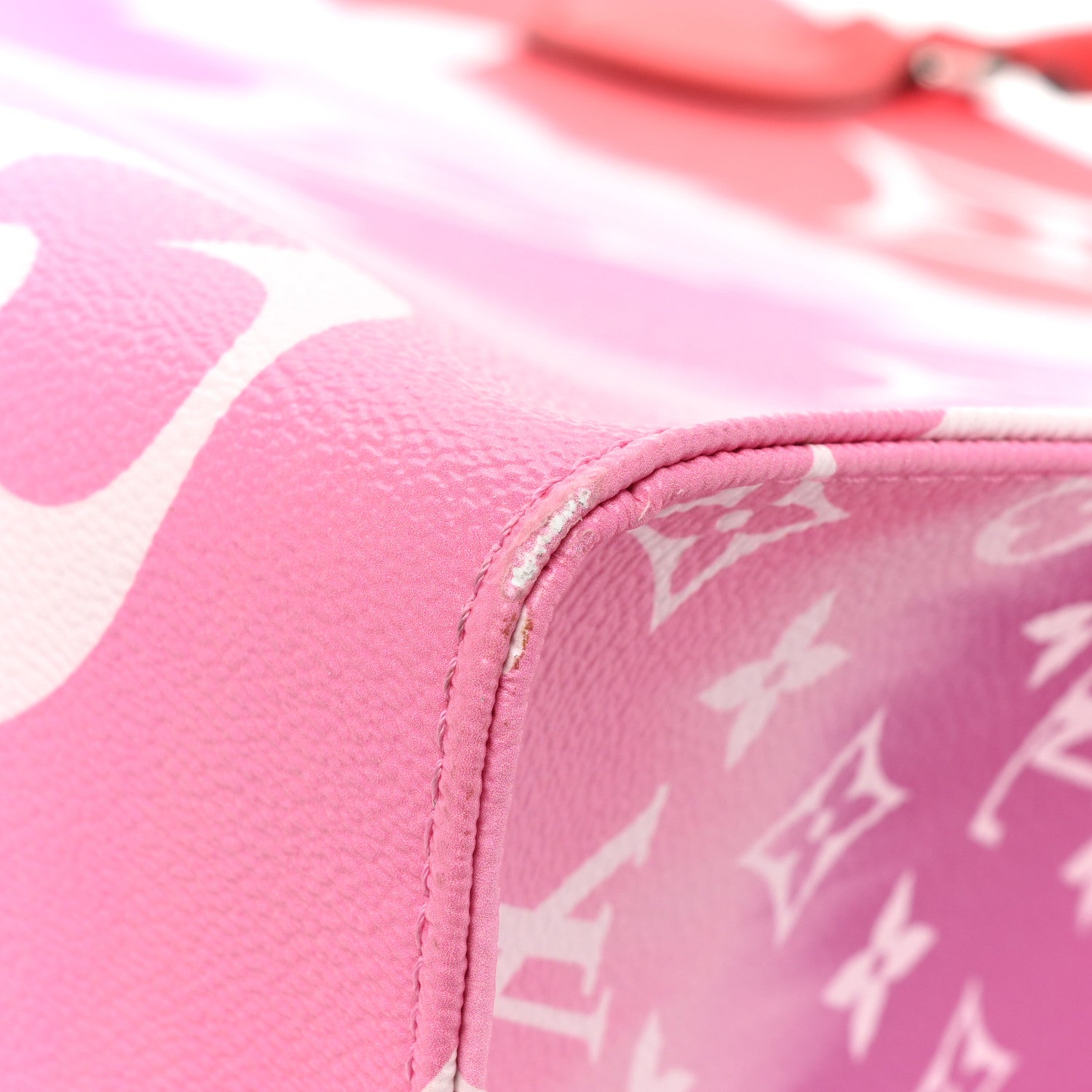 Louis Vuitton Monogram Escale Onthego GM Rouge 10 of 14