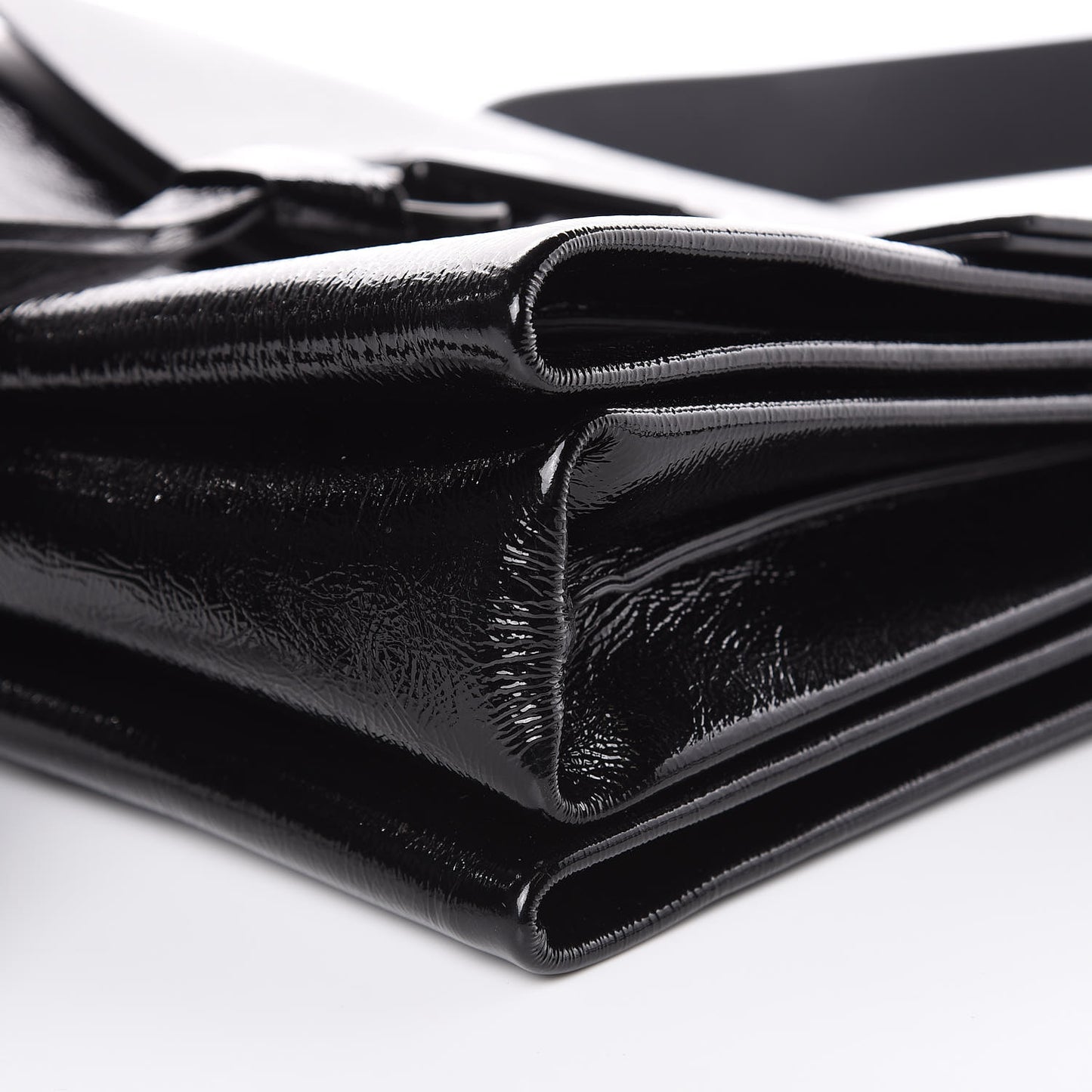 Textured Patent Calfskin Medium Vring Shoulder Bag Black