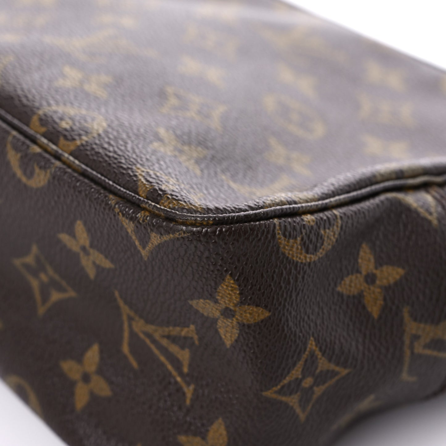 Monogram Trousse Toilette 28