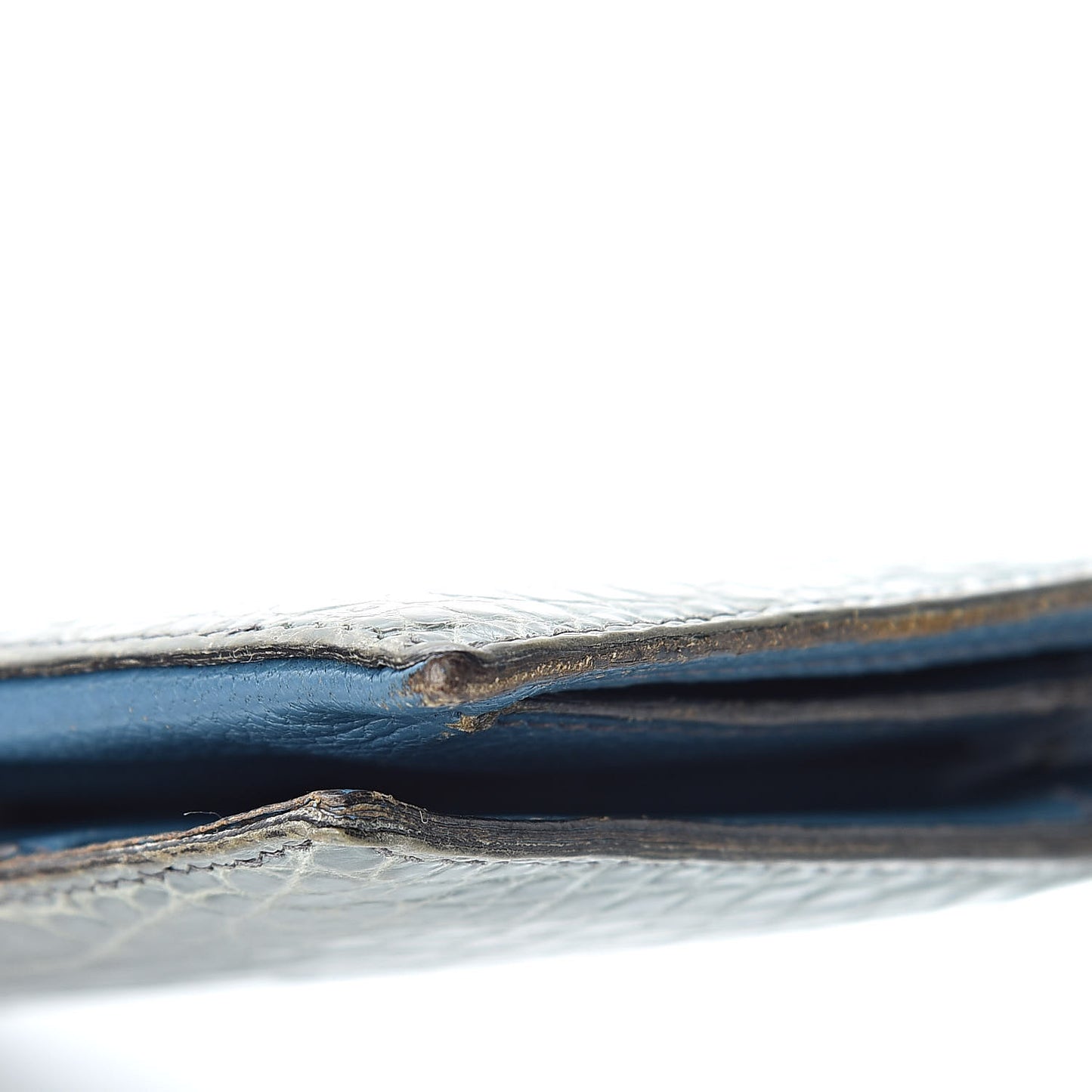 Matte Alligator Bearn Wallet