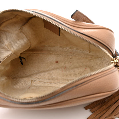 Gucci Pebbled Calfskin Small Soho Disco Bag Camelia 5 of 16