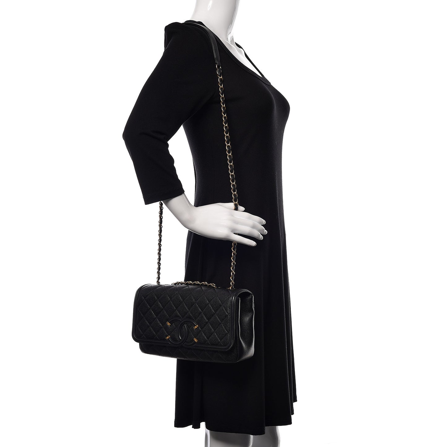 Caviar Quilted Medium CC Filigree Flap Black