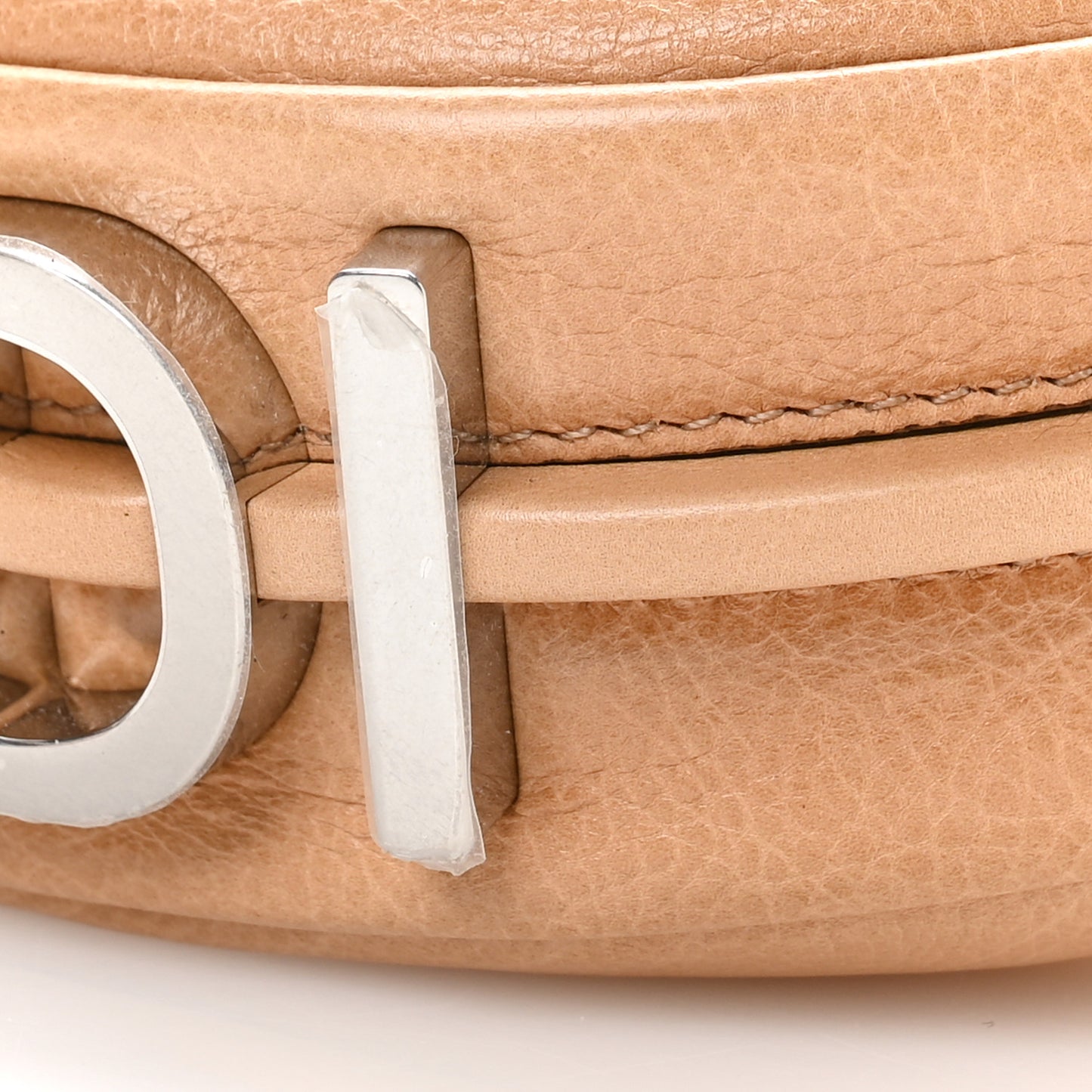 Vitello Grace Nano Fendigraphy Hobo Charm Miele Scuro