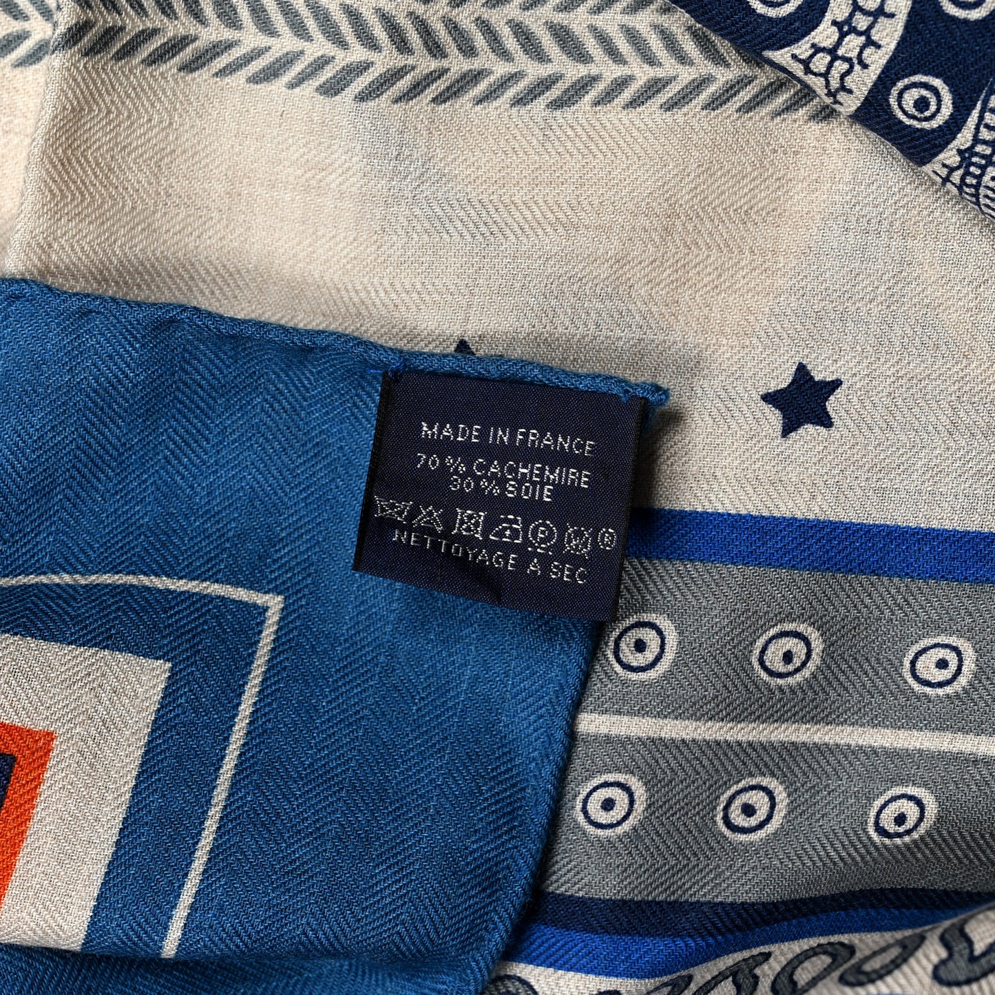 Cashmere Selle De Dignitaire Bandana Shawl 140 Bleu Royal Marine