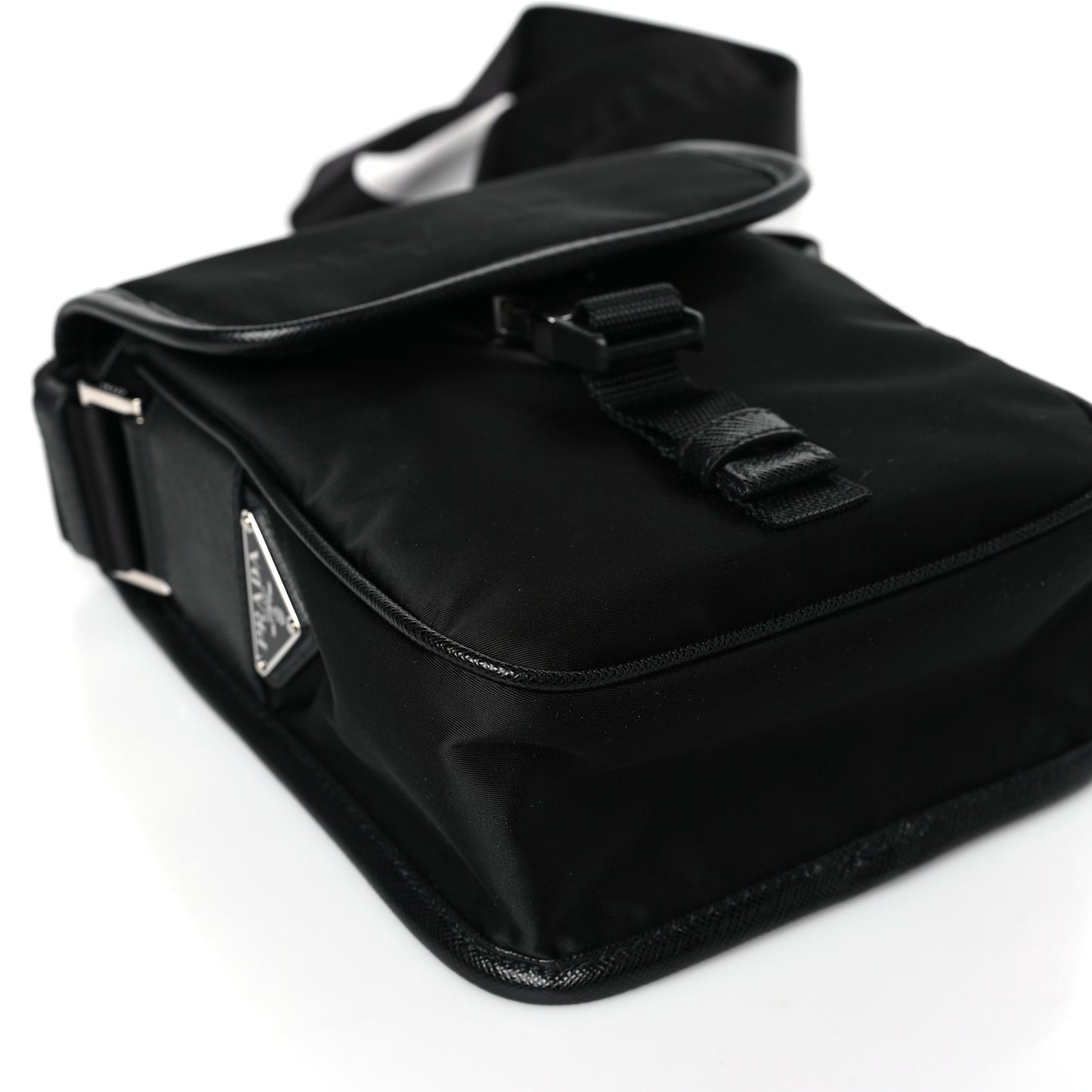 Tessuto Nylon Saffiano Logo Messenger Bag Black
