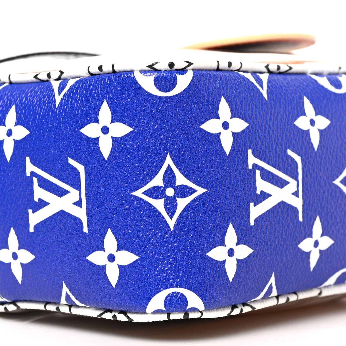 Monogram Giant Hawaii Beach Pouch Blue