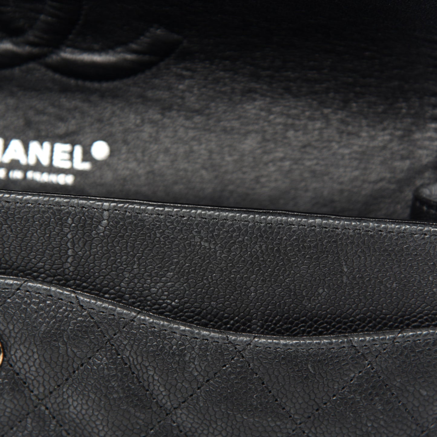 Washed Caviar Quilted 2.55 Reissue 225 Bijoux Chain Flap Black