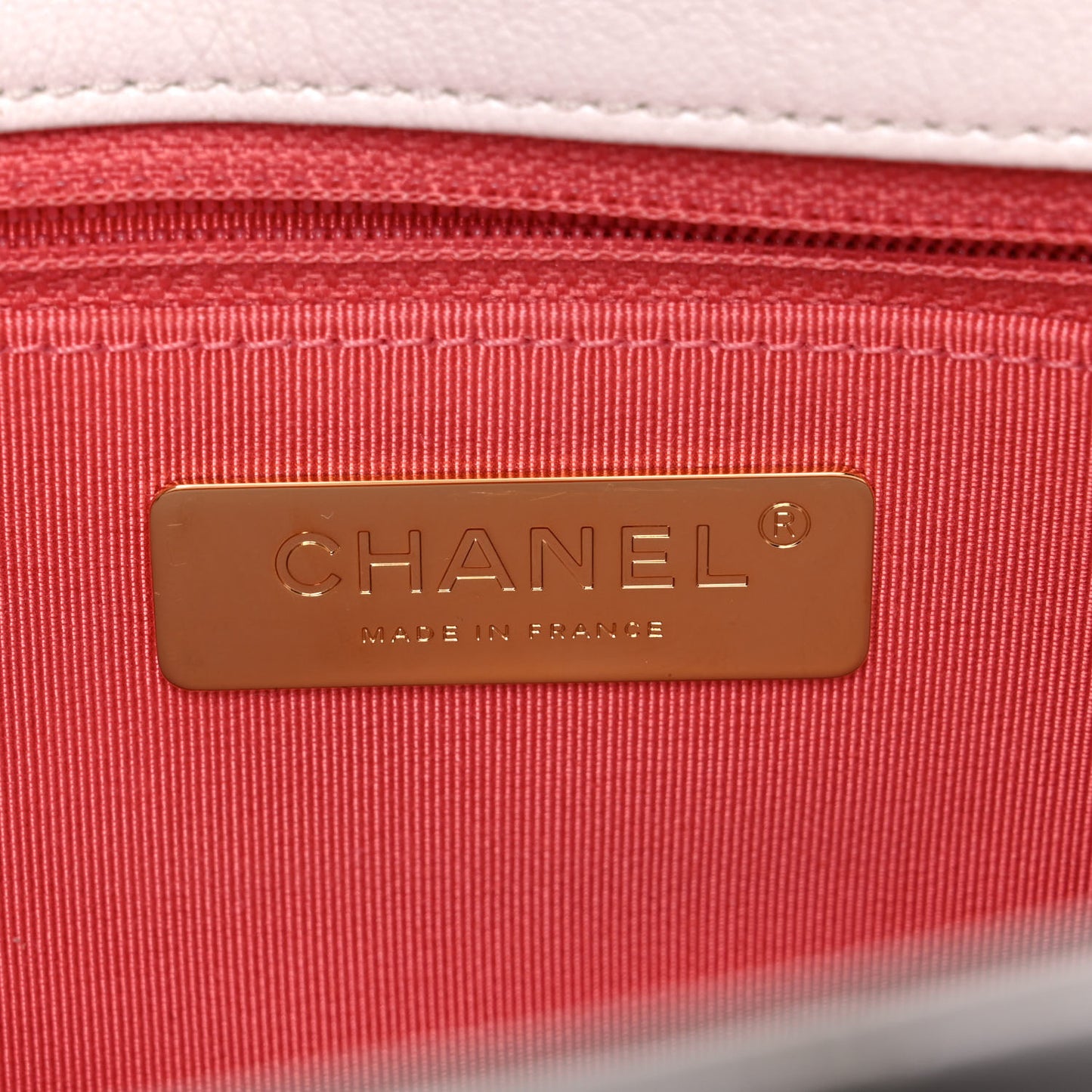 Lambskin Quilted Large Chanel 19 Flap White