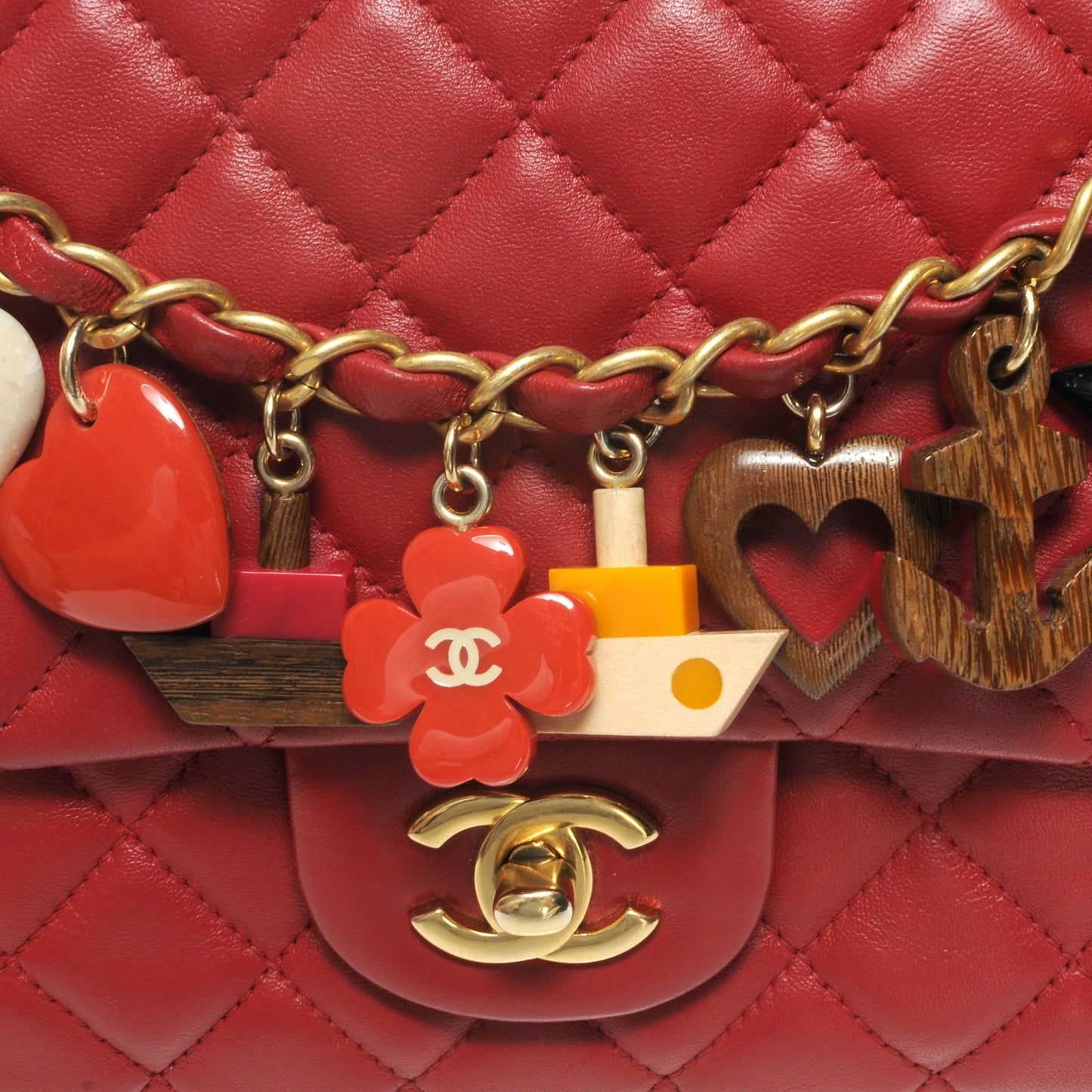 Lambskin Quilted Cruise Charm Medium Flap Red