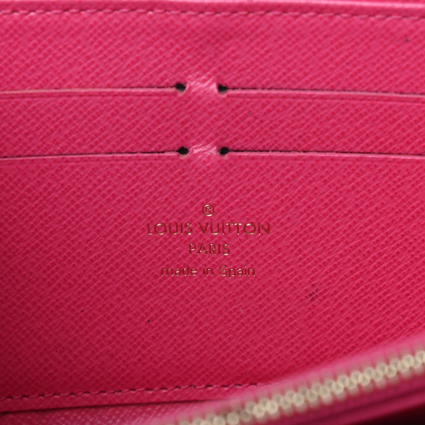 Monogram V Zippy Wallet Grenade