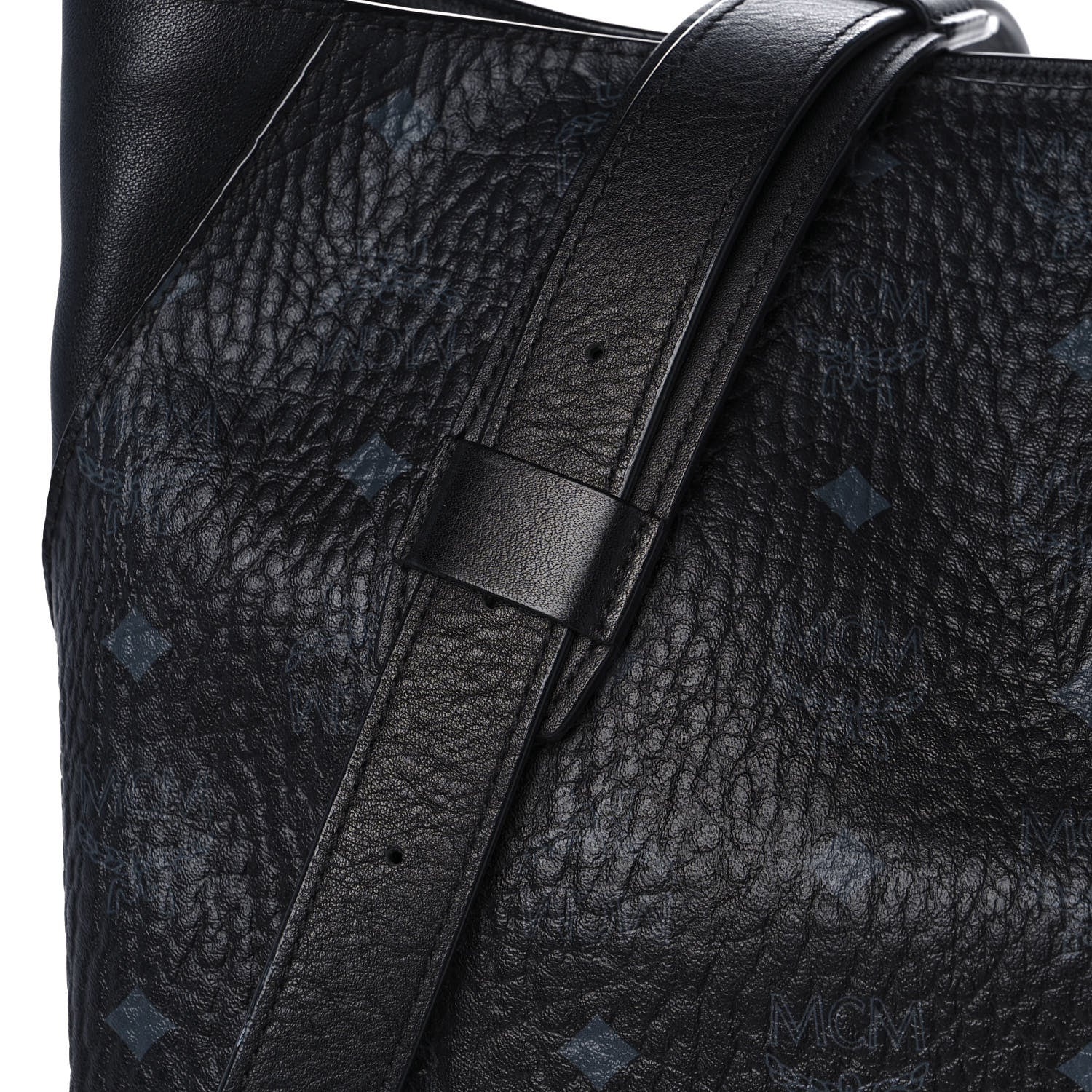 MCM Visetos Large Klara Hobo Black 8 of 10