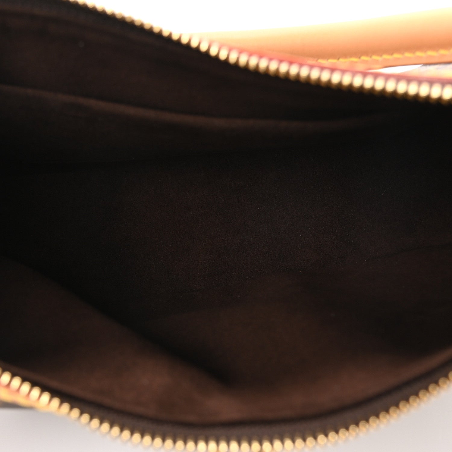 Louis Vuitton Monogram Looping 5 of 10